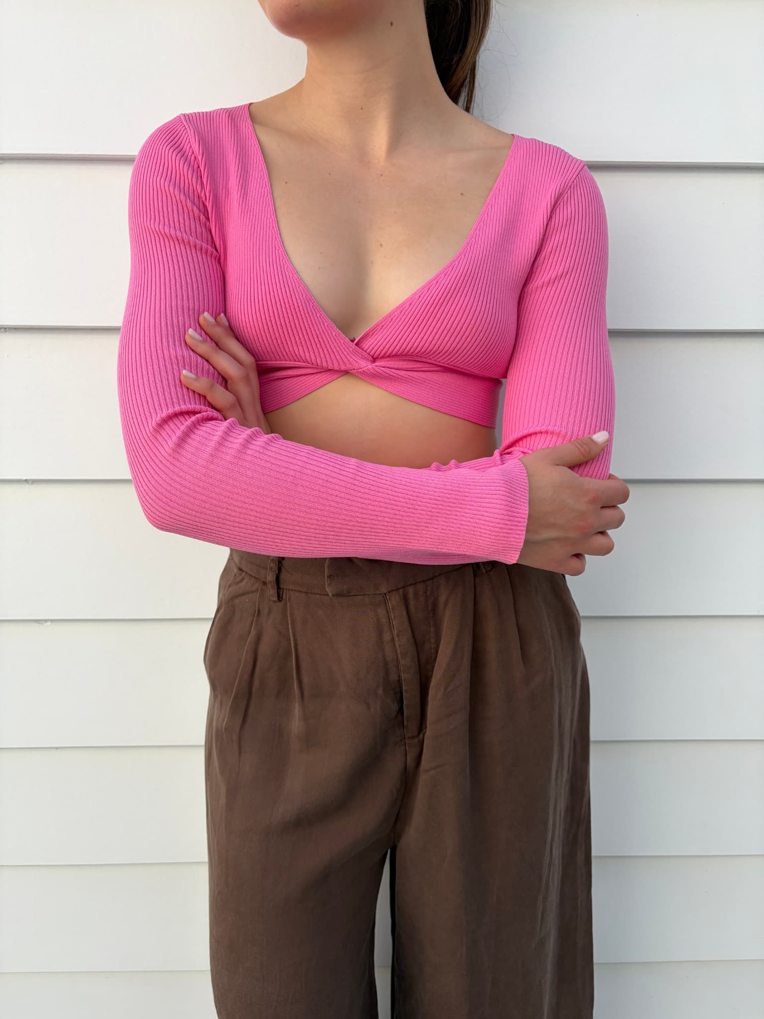 Meshki Ribbed Long Sleeve Twist Front Crop Top Pink — photo 1 of 5