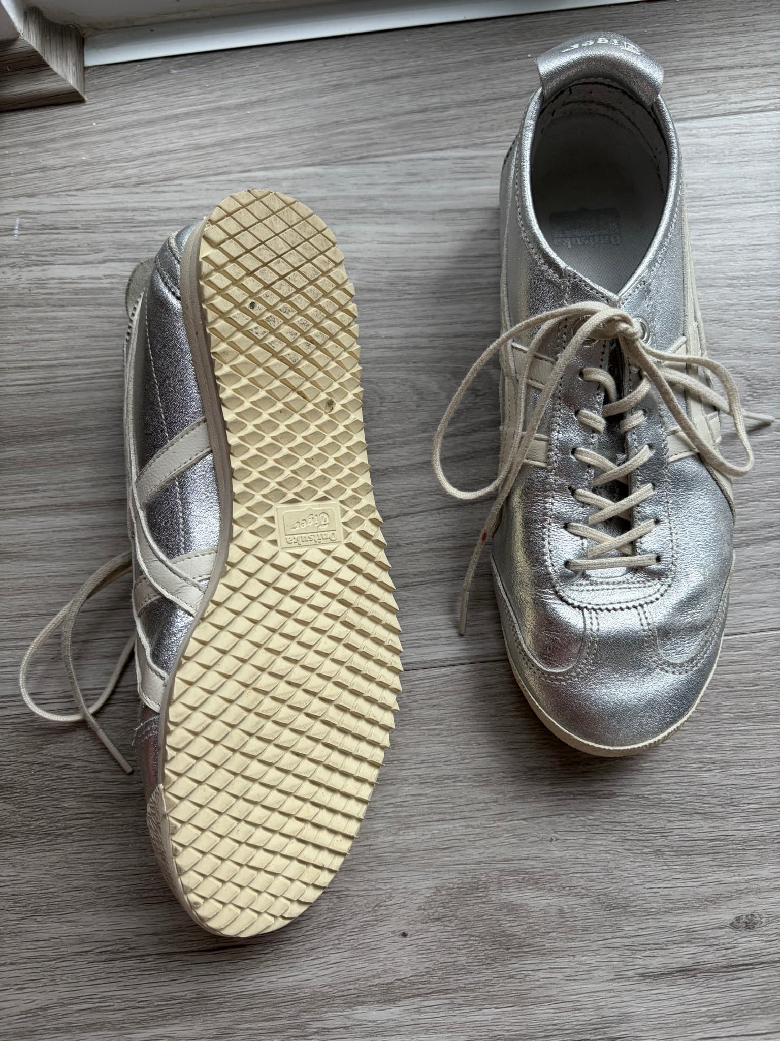 Onitsuka Tiger Mexico 66 Silver Glitter Sneakers — photo 3 of 3