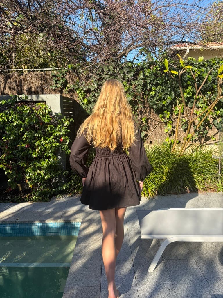 Pasduchas black linen dress — photo 3 of 4