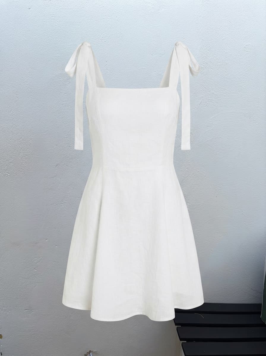 Pasduchas white linen mini dress — photo 2 of 4