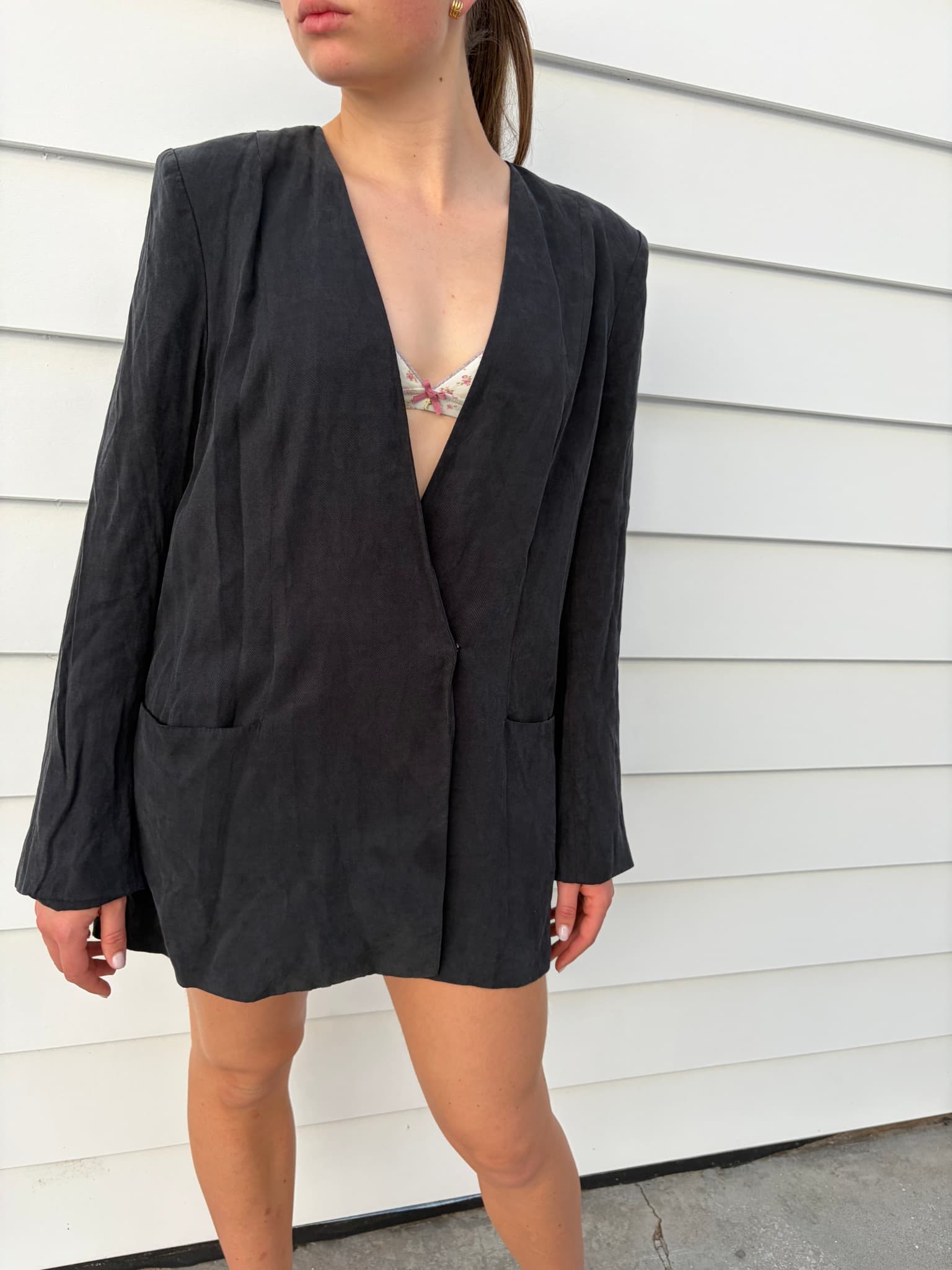 ST Agni Black Oversized Blazer — photo 2 of 3