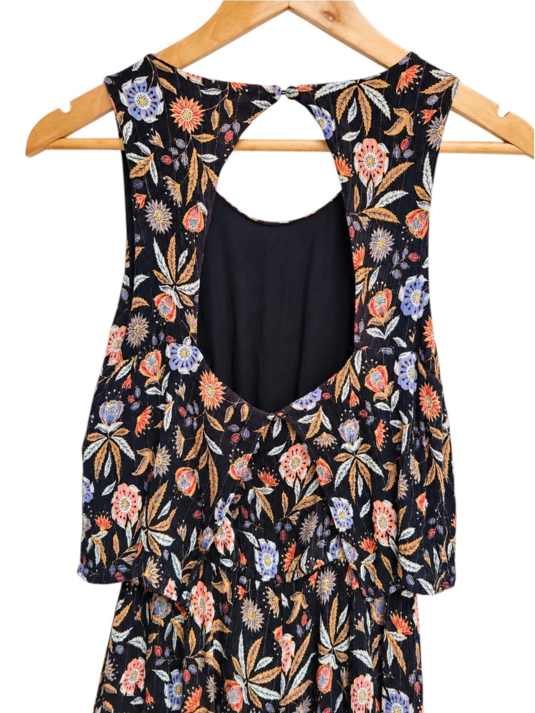 Atmos & Here Floral Wide Leg Jumpsuit Women's Size 10 Black Cut Out — photo 4 of 7