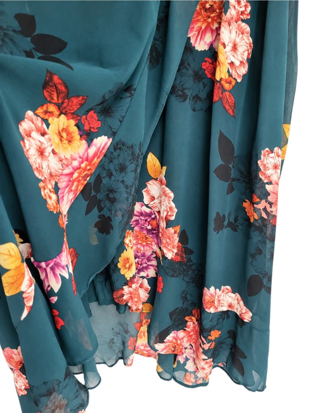 AUTOGRAPH Teal Floral Ruffle Wrap Style Midi Dress Size 26 — photo 4 of 8