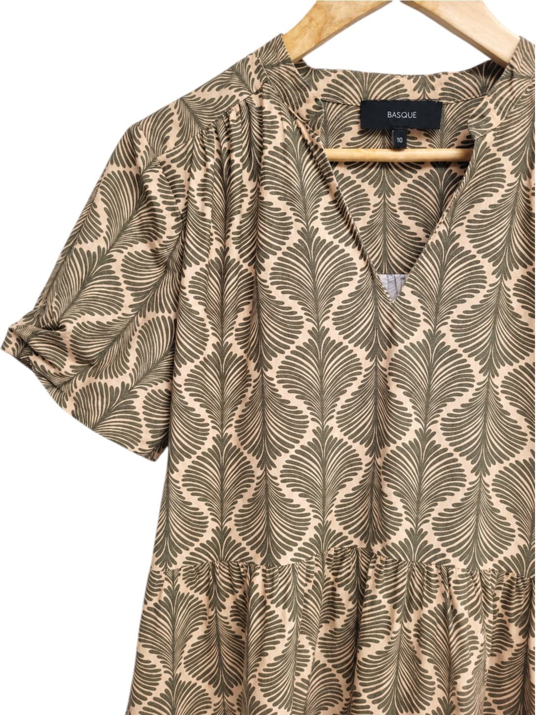 BASQUE Beige Olive Green Botanical Leaf Print Cotton Tiered Midi Dress Size 10 — photo 1 of 7