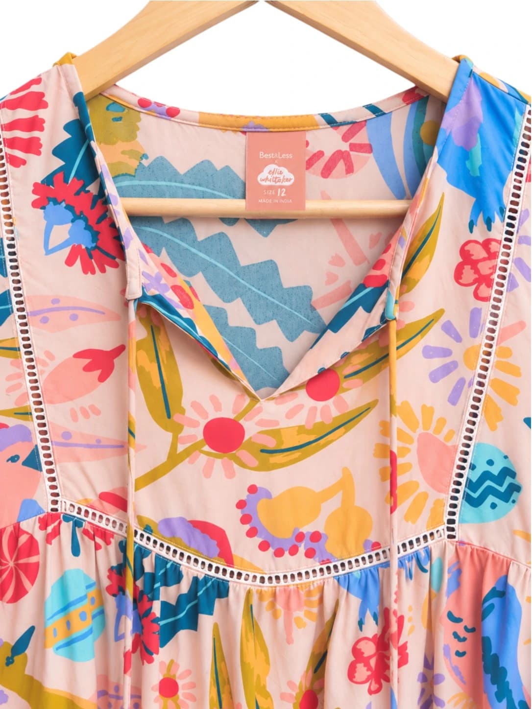 BEST&LESS x ELLIE WHITTAKER Christmas Australiana Print Sleeveless Top Size 12 — photo 2 of 7