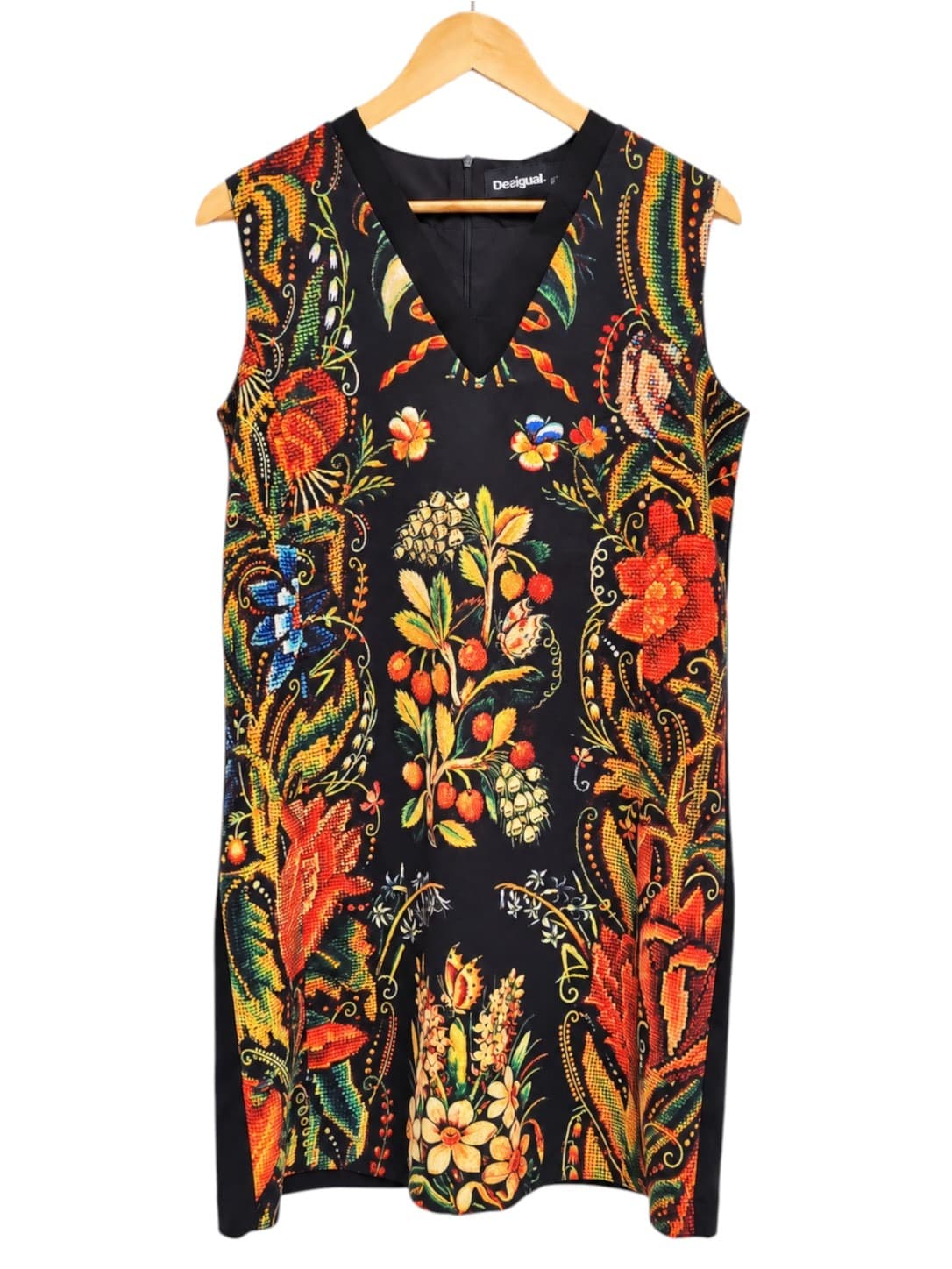 DESIGUAL Black Floral Tapestry Print V-Neck Shift Dress EU 42 AU 14 — photo 1 of 6