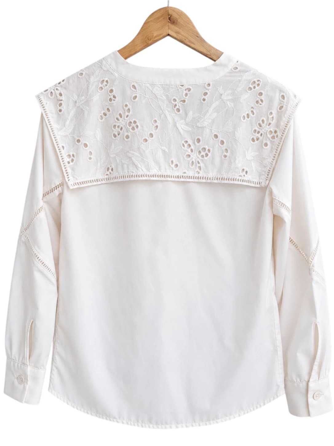 ELLE White Embroidered Sailor Collar Button Down Blouse Size 10 — photo 4 of 7