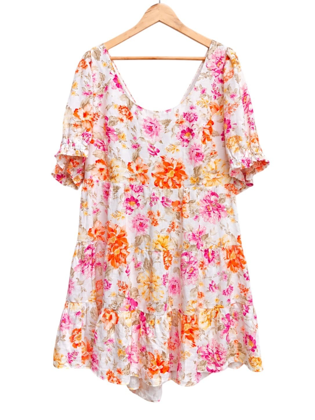 Forever New Curve Linen Dress Size 22 Floral Tiered Tie Back Puff Sleeve — photo 1 of 10