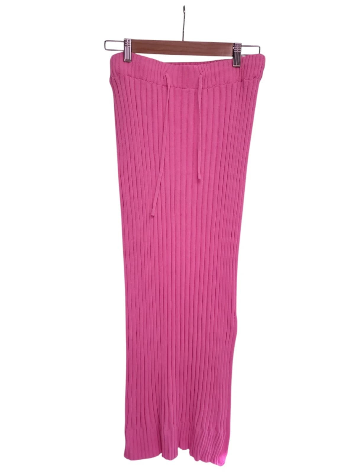 GHANDA Bright Pink Ribbed Knit Fitted Midi Skirt Side Split Size M — photo 1 of 6
