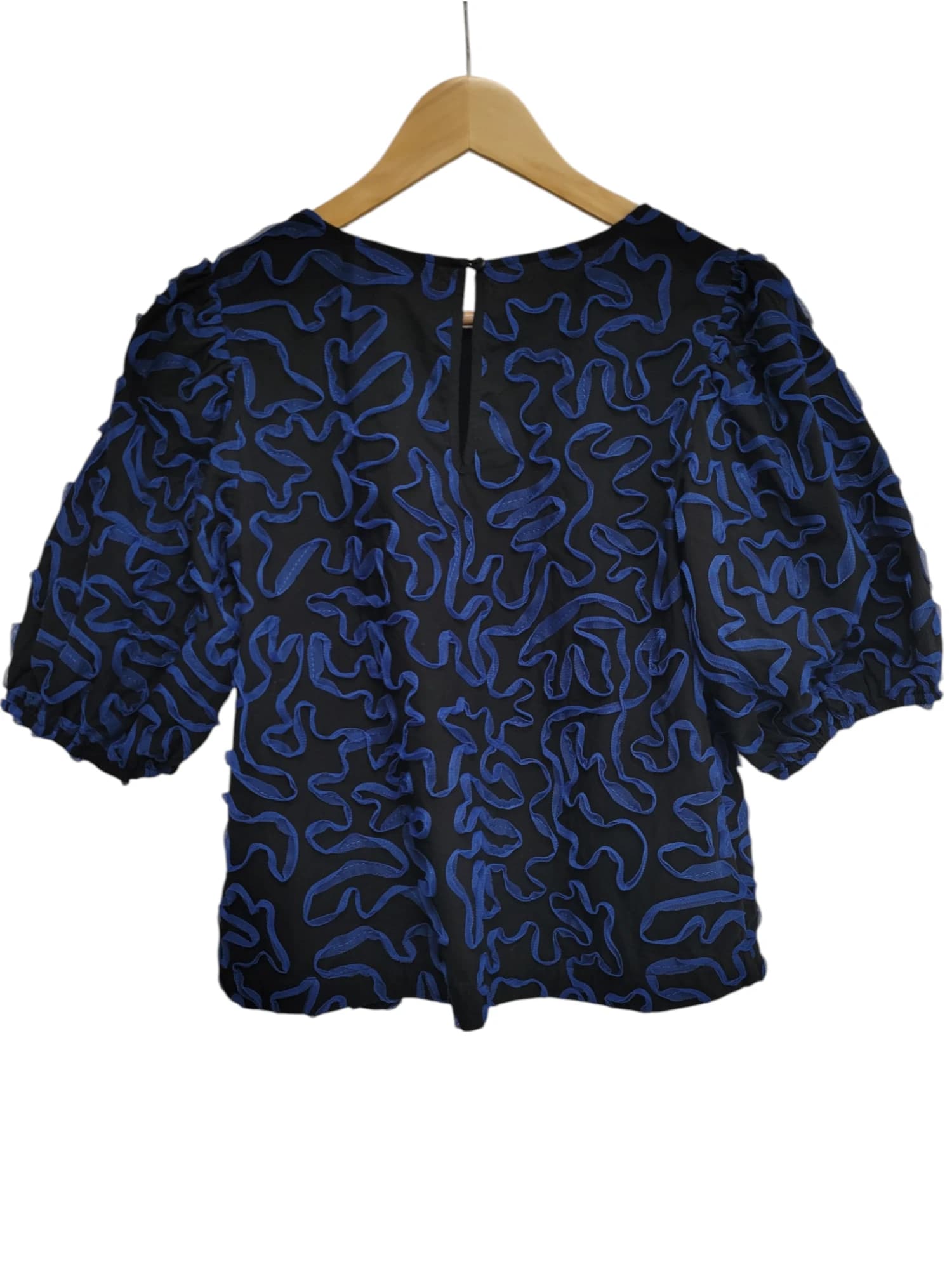 Gorman Black And Blue Textured Swirl Puff Sleeve Blouse 6 — photo 3 of 7