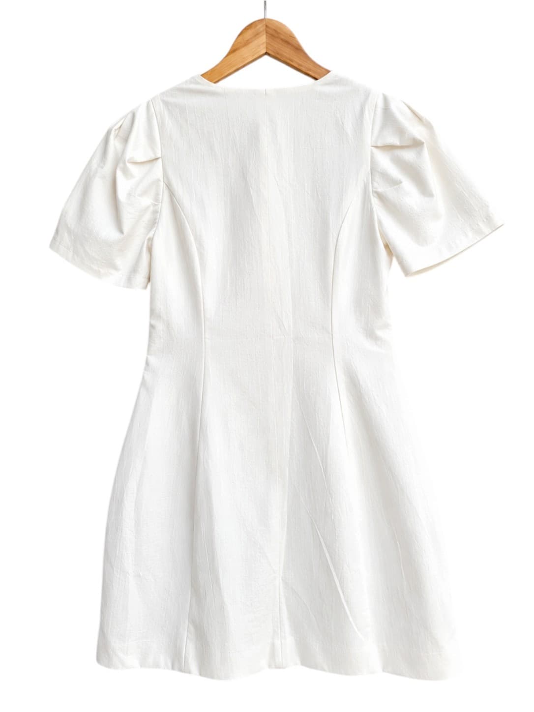 INDIKAH White Cotton Blend Puff Sleeve Button Front Mini Dress BNWT Size 10 — photo 5 of 8