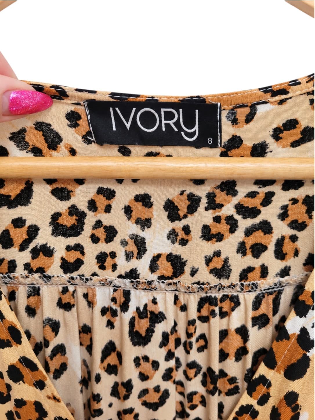 IVORY Leopard Print Tiered Maxi Dress V Neck Tie Waist Size 8 — photo 6 of 8