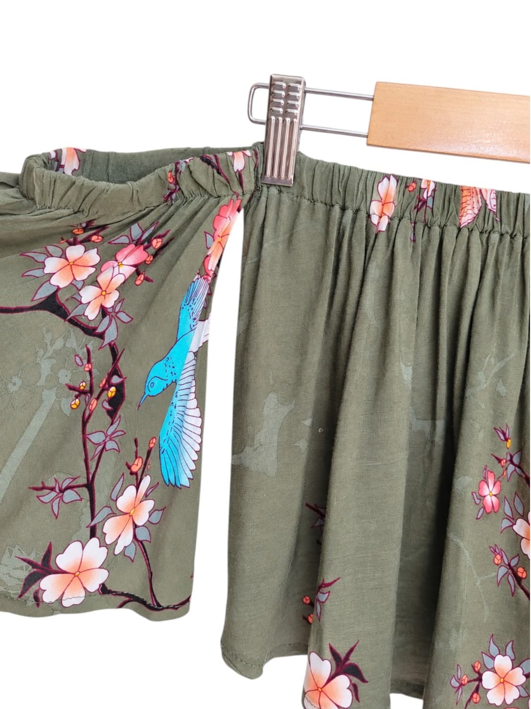 JAASE Olive Green Floral Bird Print Off Shoulder Crop Top Size XS — photo 3 of 8