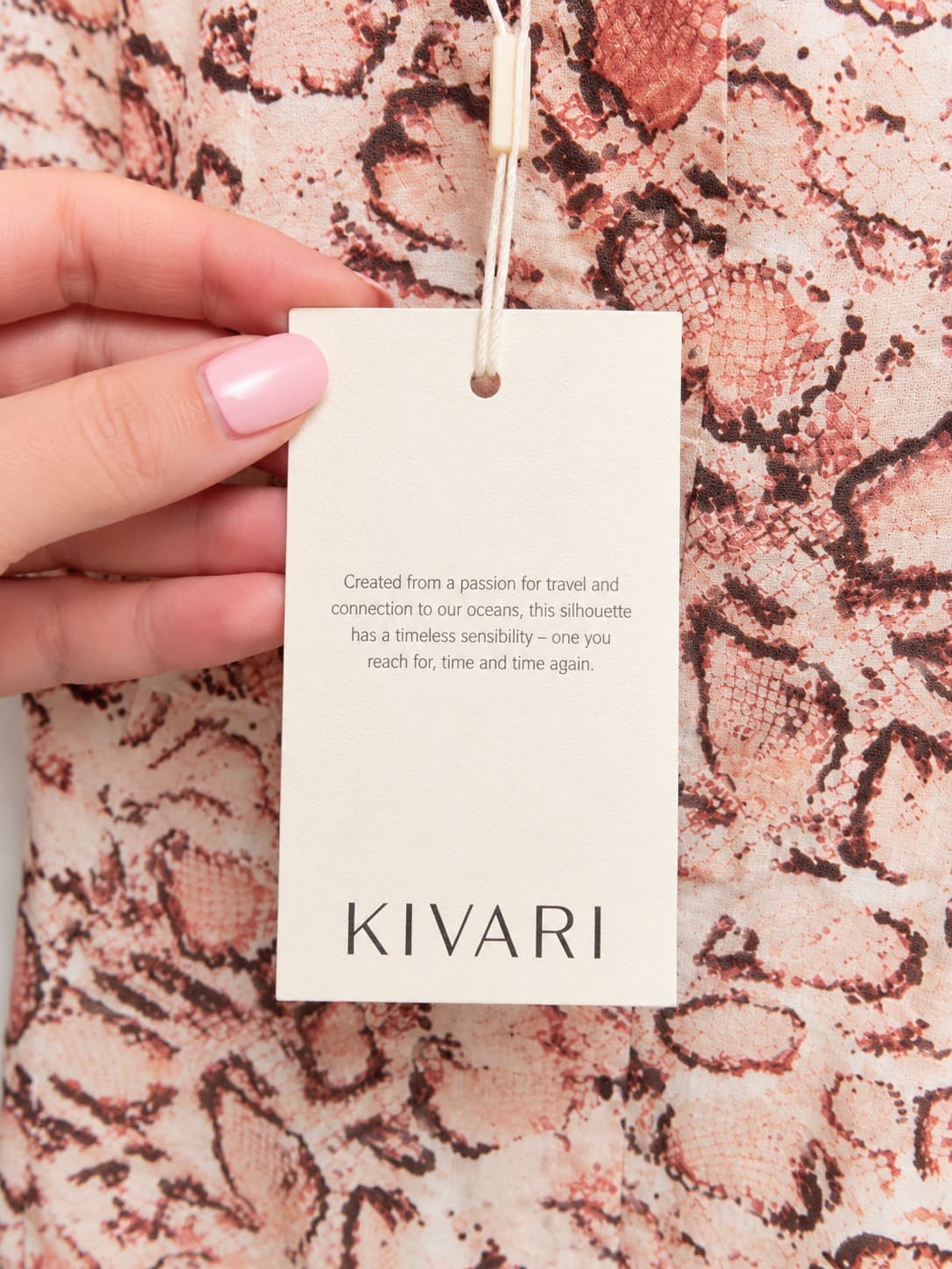 Kivari Simone Midi Dress Womens Size 6 Blush Pink Snake Print Linen BNWT — photo 6 of 9