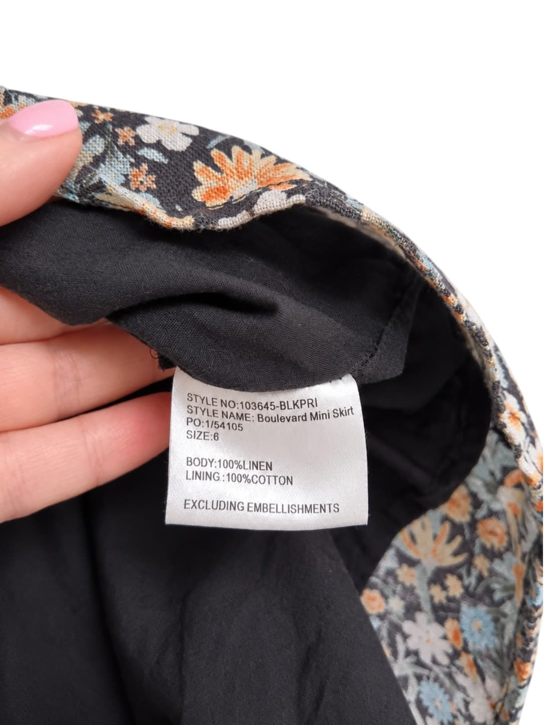 Perfect Stranger Womens Mini Skirt Size 6 Floral 100% Linen Black A Line — photo 5 of 6