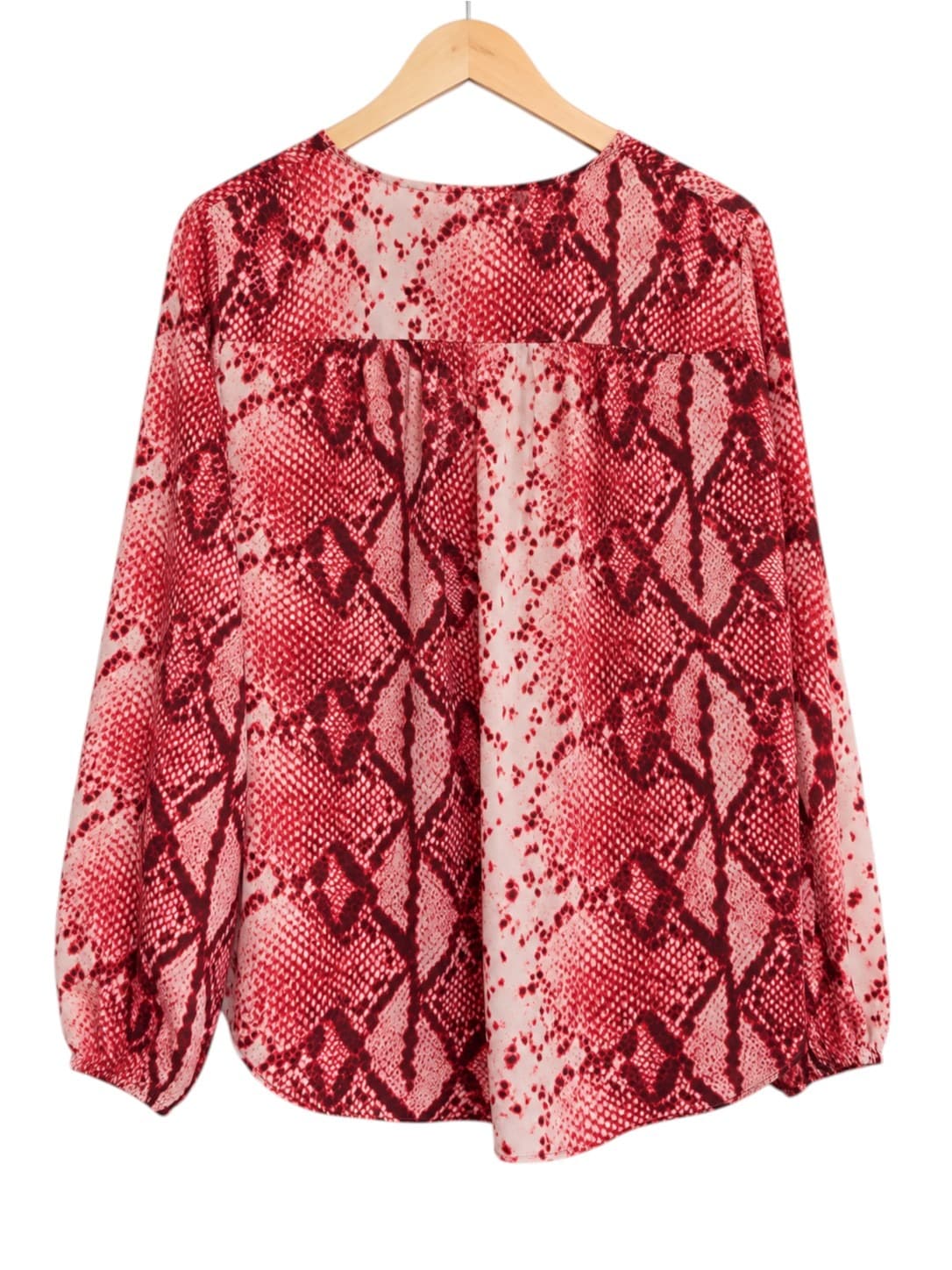 REGATTA CURVE Red Pink Snake Print V-Neck Blouse Size 18 — photo 4 of 6