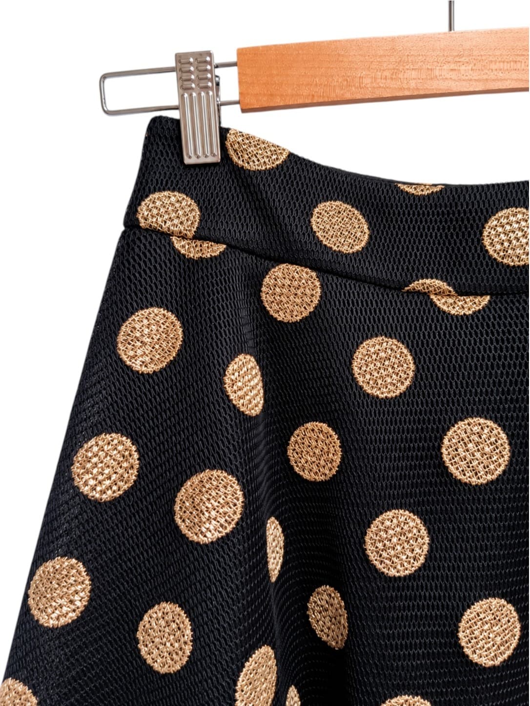Review Night in New York Skirt Size 6 Black Gold Polka Dot Tulle BNWT — photo 2 of 10