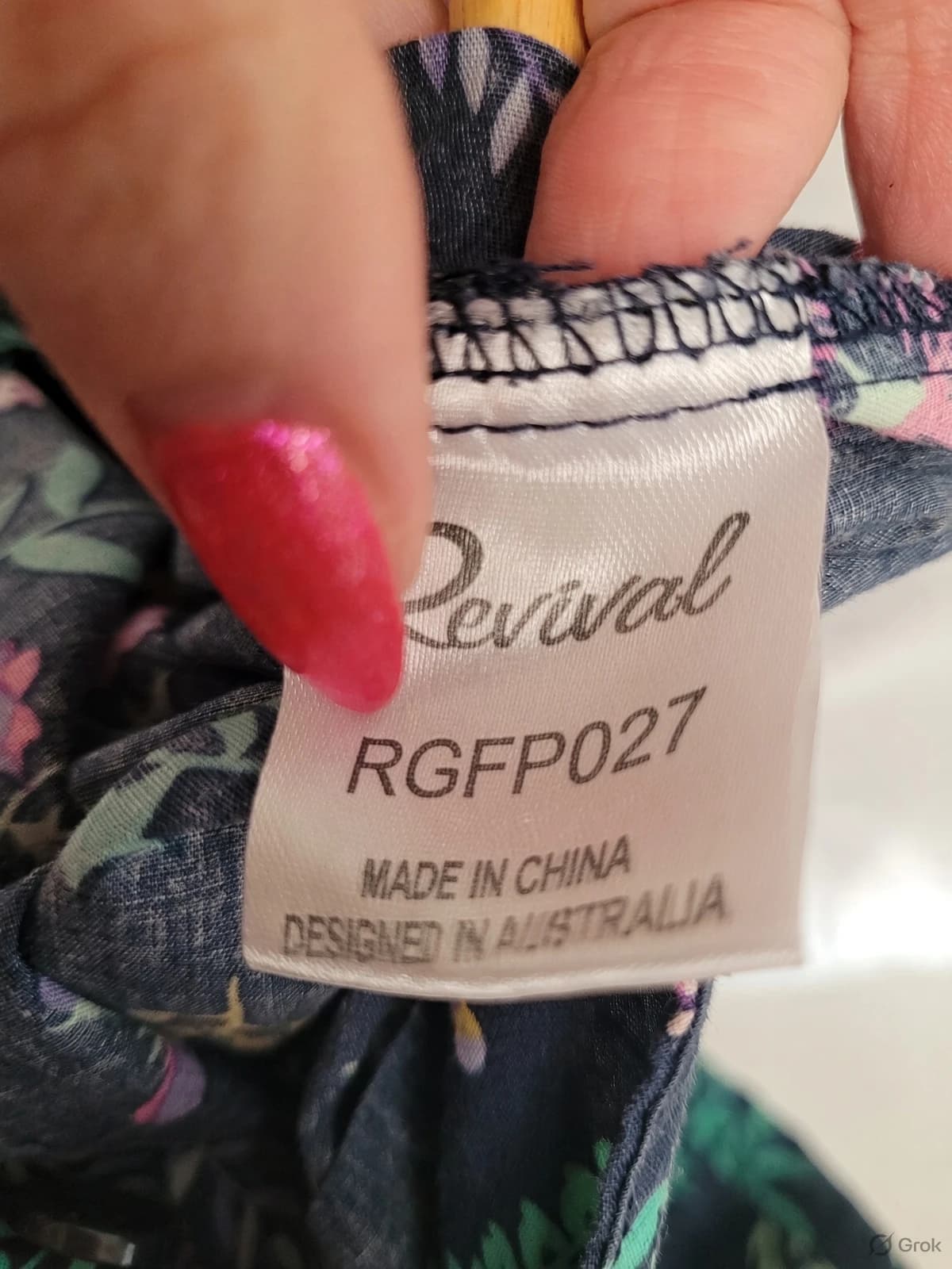 REVIVAL Navy Floral Print Sleeveless Wide Leg Jumpsuit Size 10 — photo 6 of 7