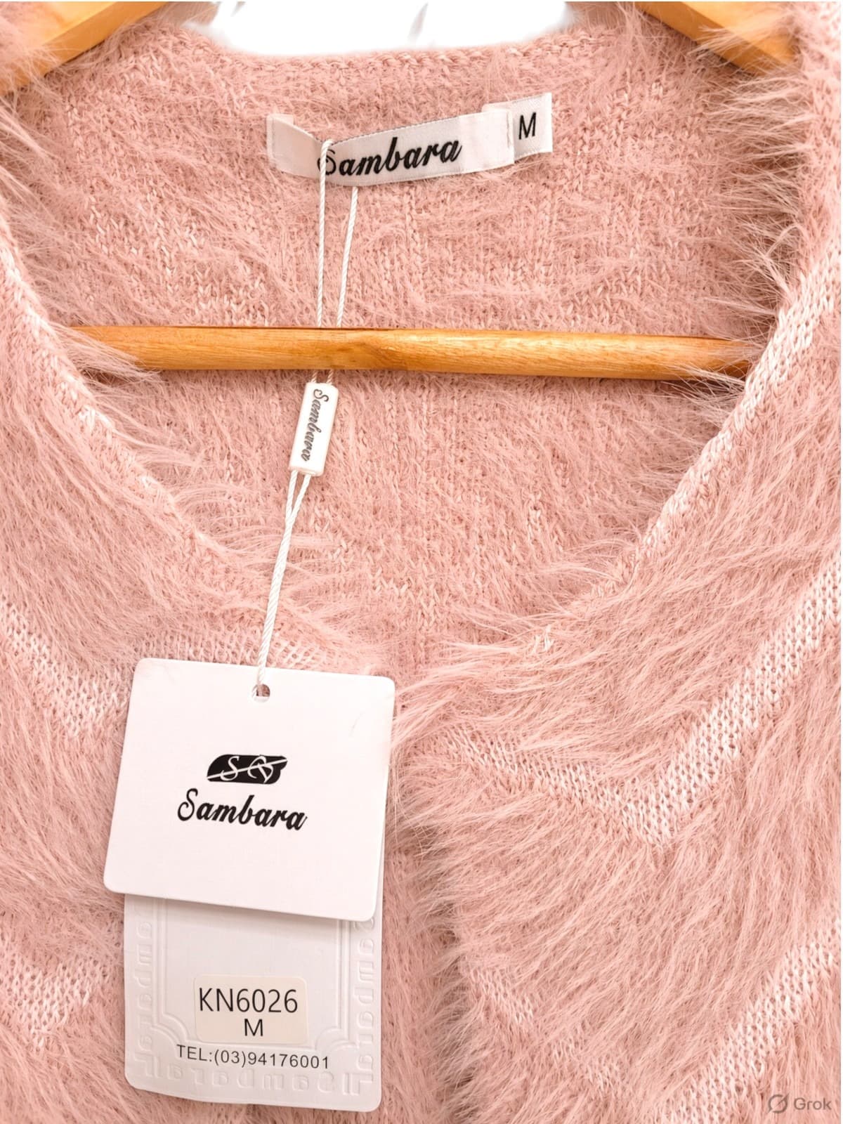 SAMBARA Soft Dusty Pink Fuzzy Chevron Knit Cardigan BNWT Size M — photo 3 of 5