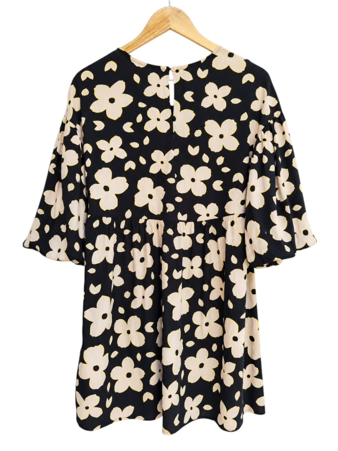 SPORTSGIRL Black Cream Floral Linen Blend Puff Sleeve Smock Dress Size 6 — photo 4 of 7
