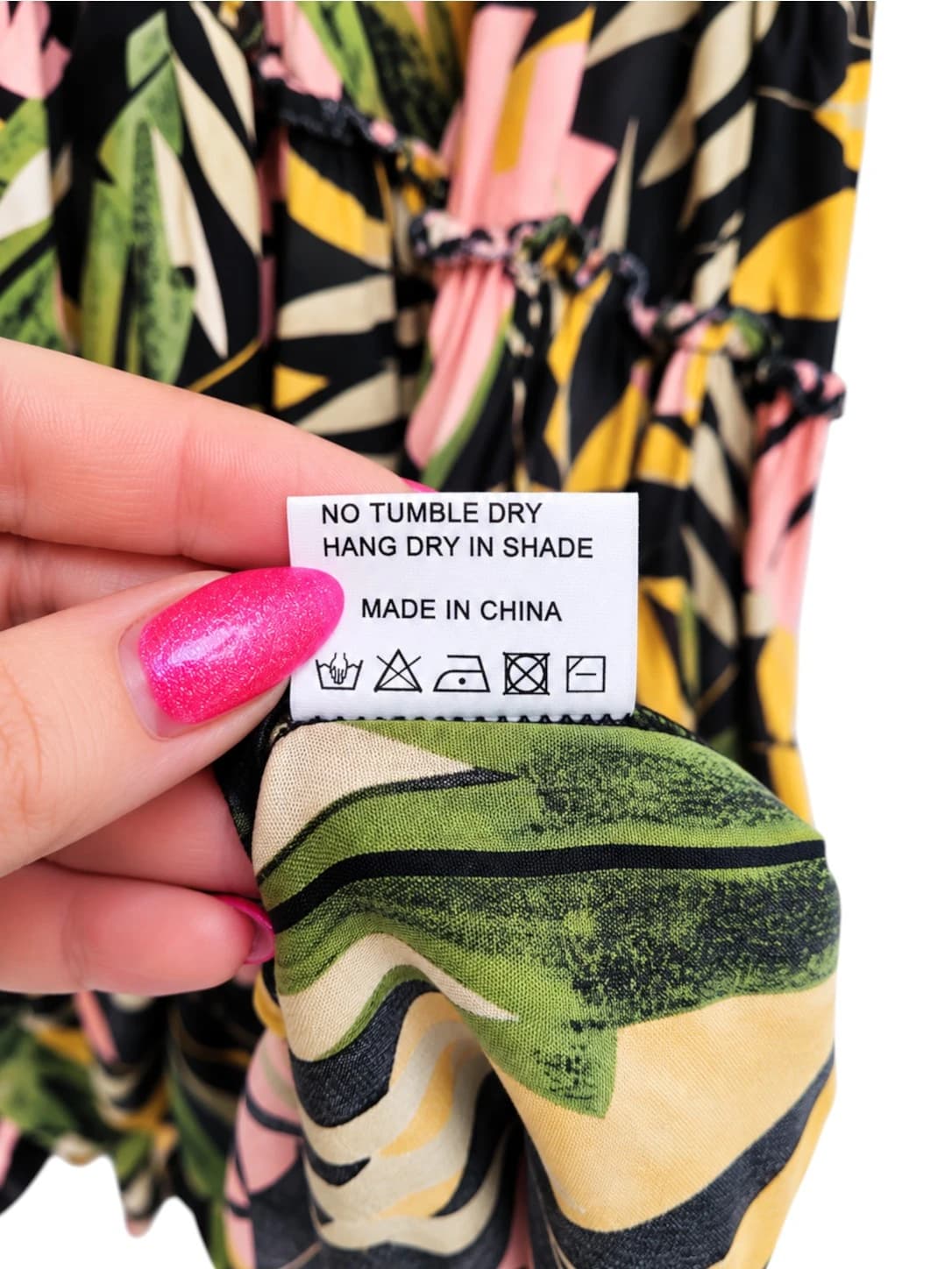 ST FROCK Tropical Monstera Leaf Tiered Midi Dress Black Pink Size 8 — photo 6 of 6