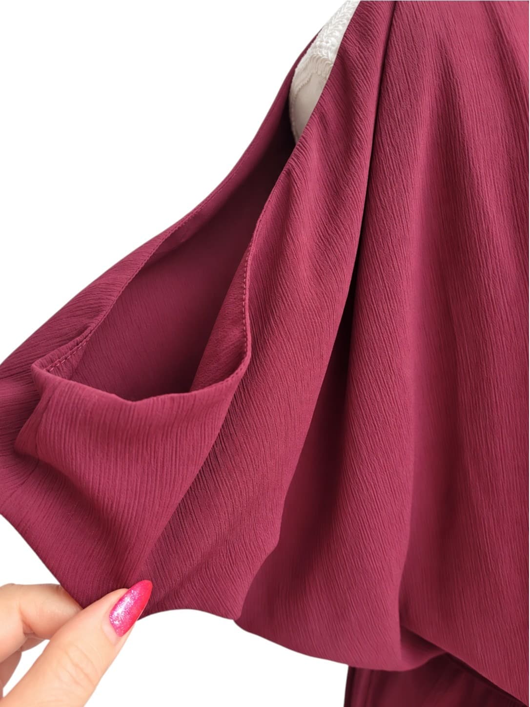 TUSSAH Burgundy Dolman Sleeve Tie Waist Tulip Hem Midi Dress Size 10 — photo 3 of 8