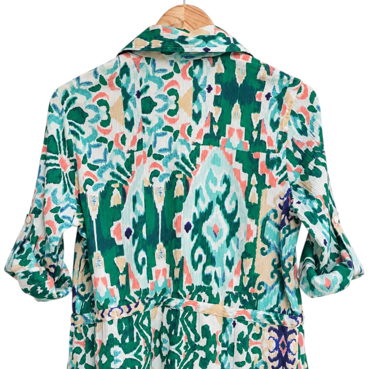 VICTORIA HILL Green Abstract Print Button Down Tie Waist Blouse Size 10 — photo 5 of 9