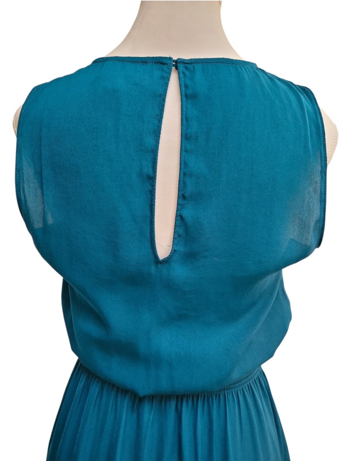 WITCHERY Teal Sleeveless Smocked Waist Midi Dress Keyhole Back Size 6 — photo 5 of 7