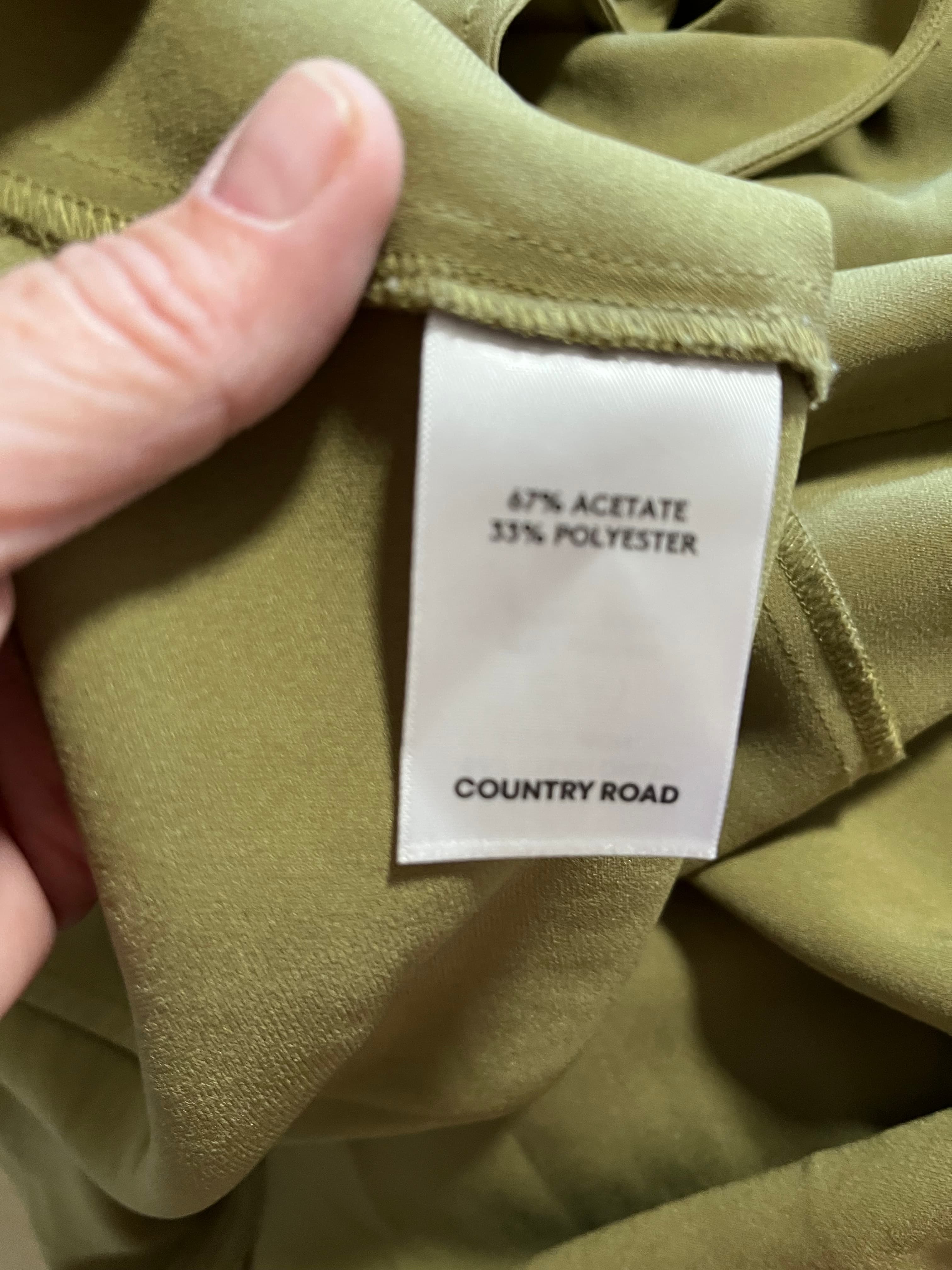 Country Road Olive Green Pleated Back Blouse Size M — photo 5 of 5