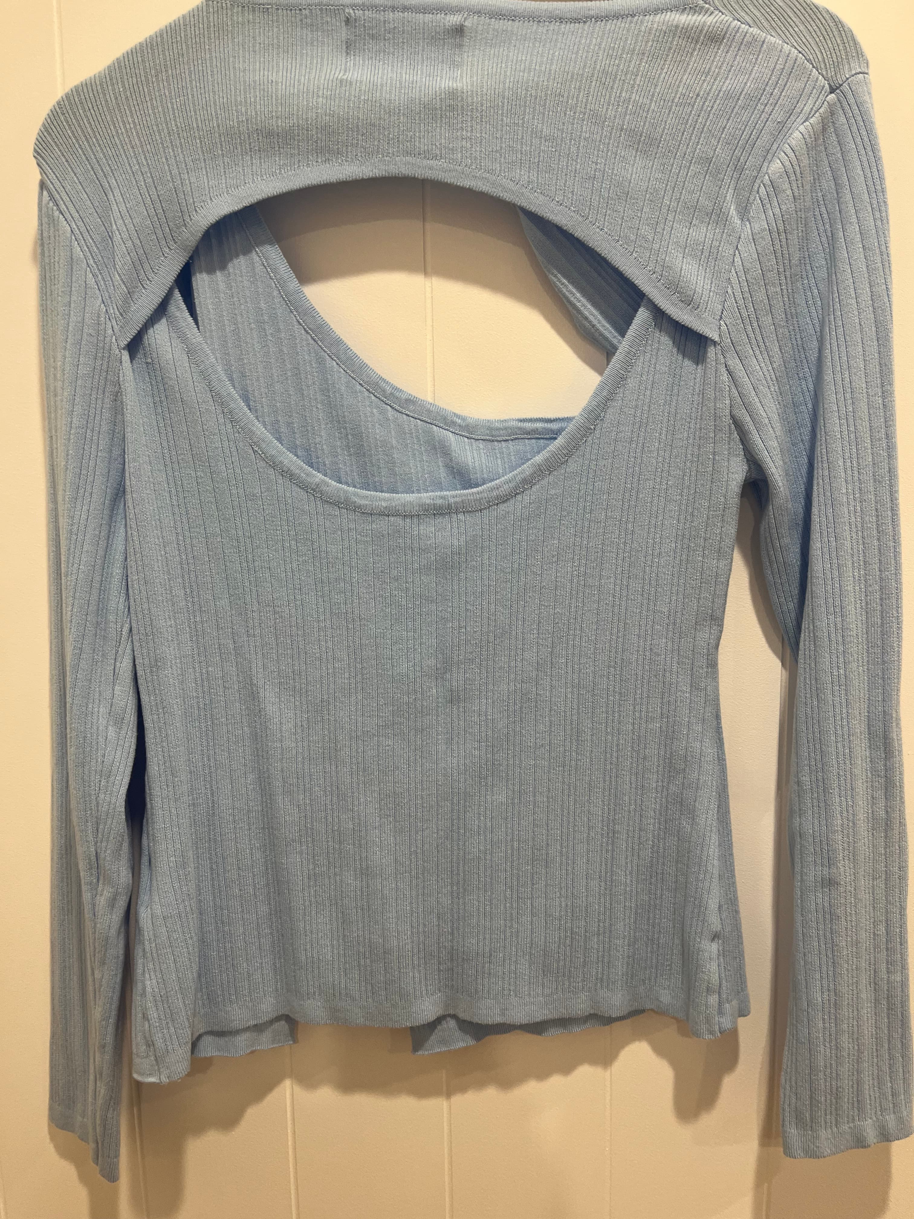 Here Comes The Sun Ribbed Cut-Out Long Sleeve Top Light Blue — photo 4 of 7