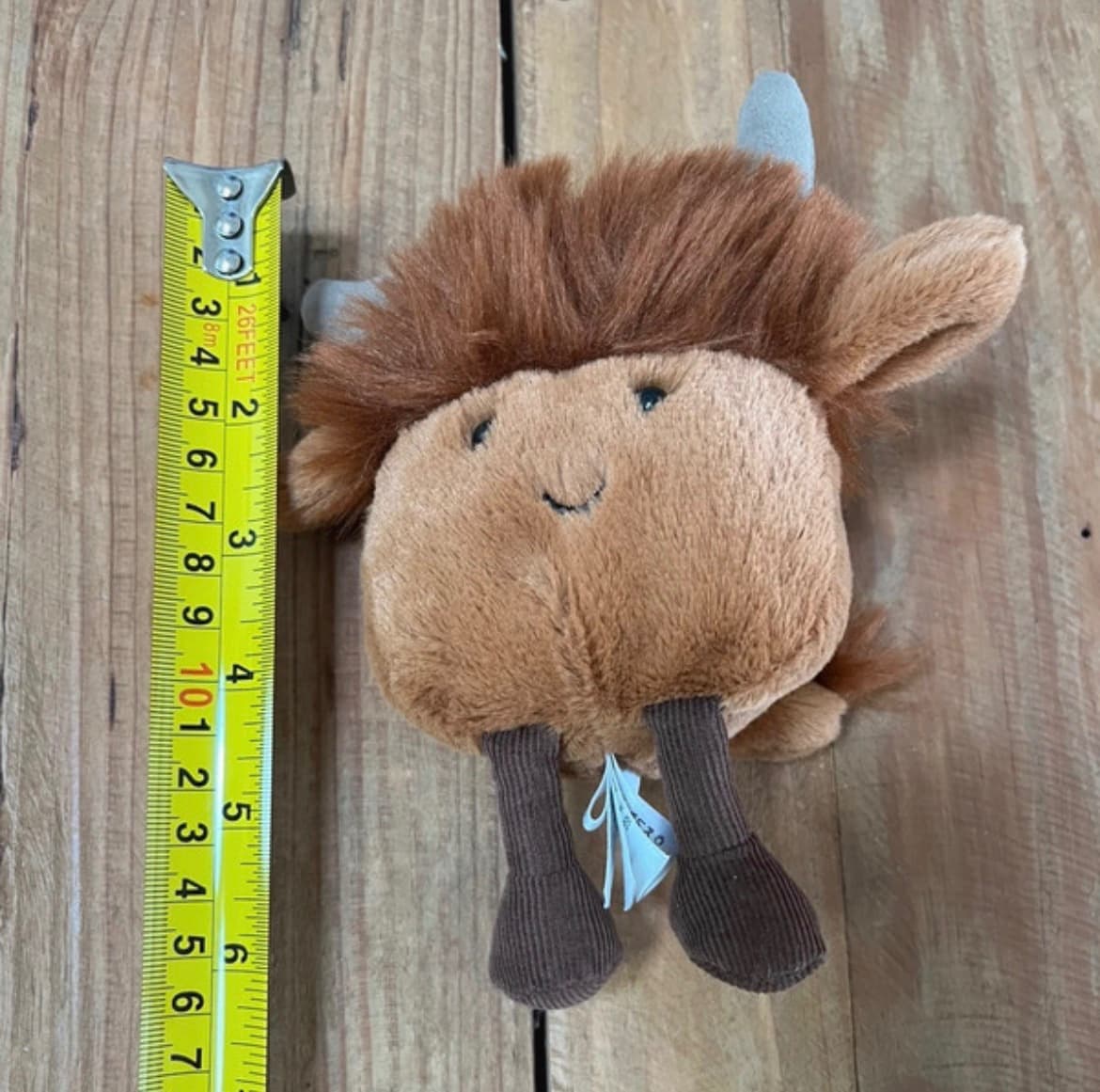 Jellycat Amuseables Highland Cow Plush Toy in Very Good Condition Without Tags — photo 3 of 7