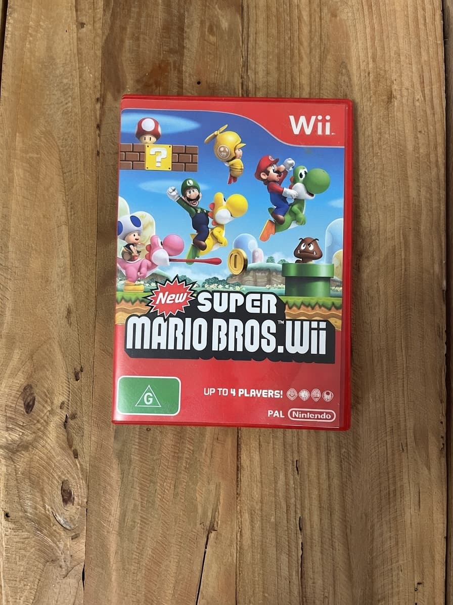 New Super Mario Bros. Wii (Nintendo Wii, PAL) — photo 1 of 2