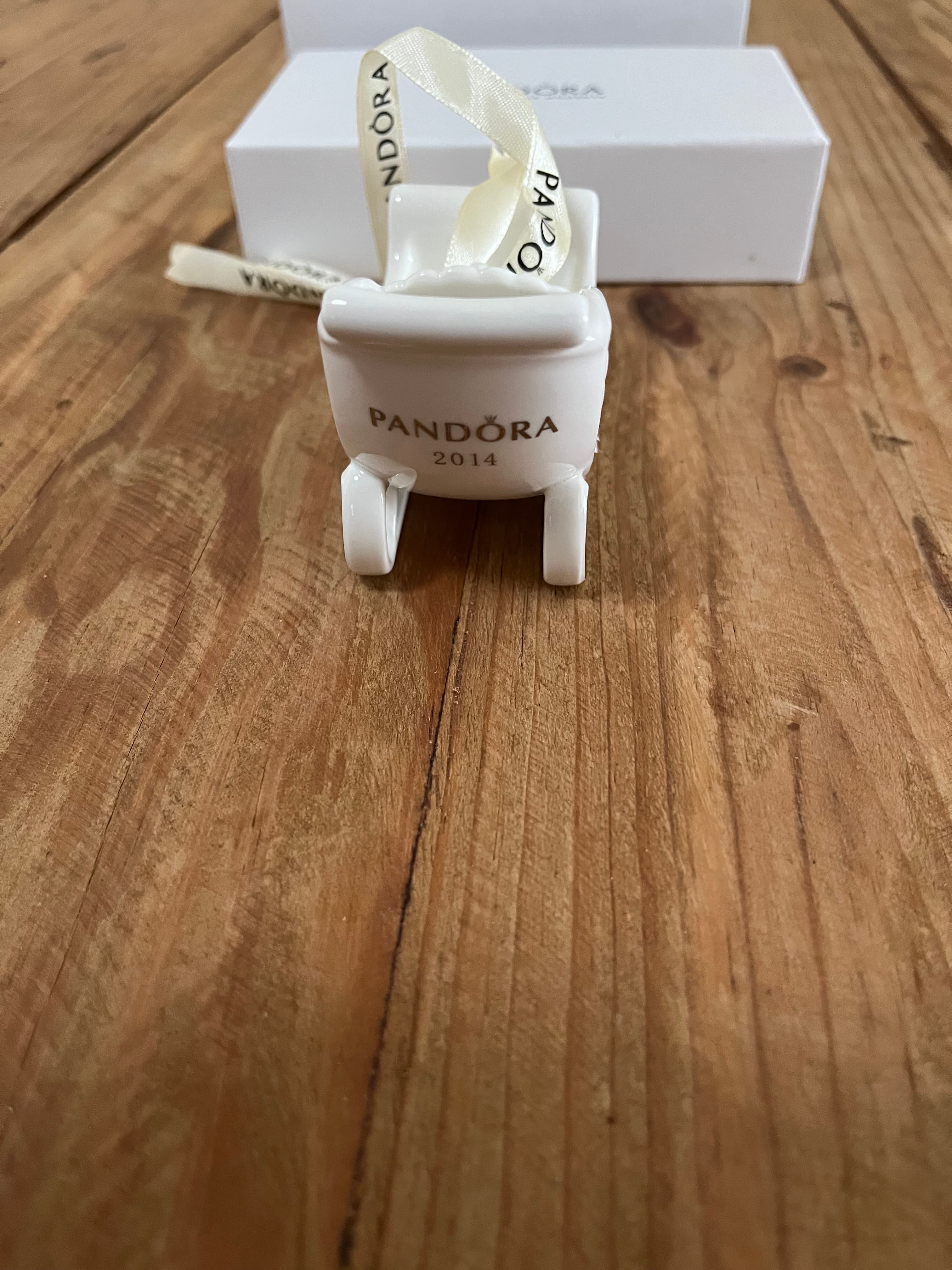 Pandora 2014 Porcelain Sleigh Christmas Ornament In Original Box — photo 6 of 7