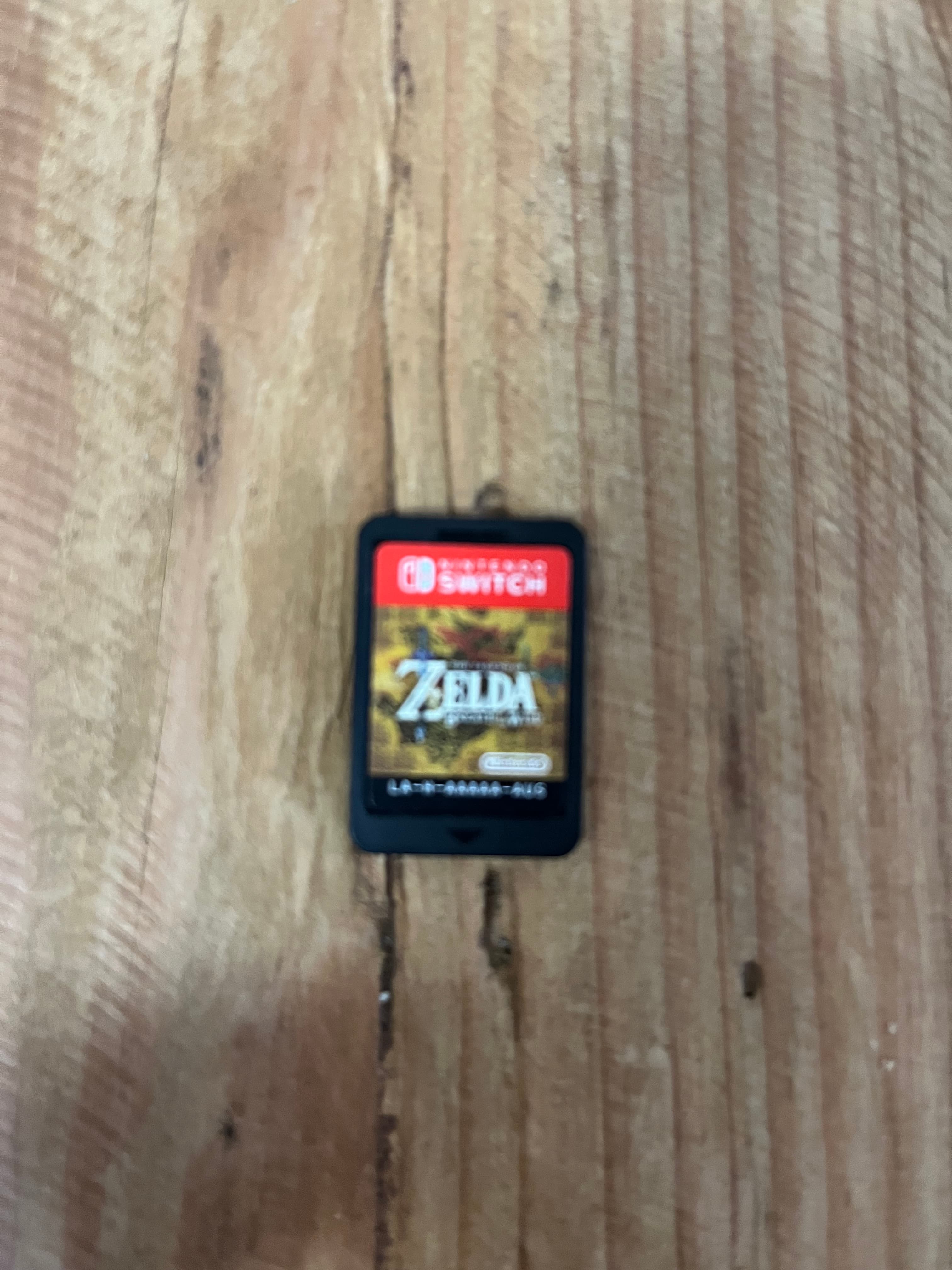 The Legend Of Zelda: Breath Of The Wild - Nintendo Switch Game - Tested and Working — photo 3 of 3