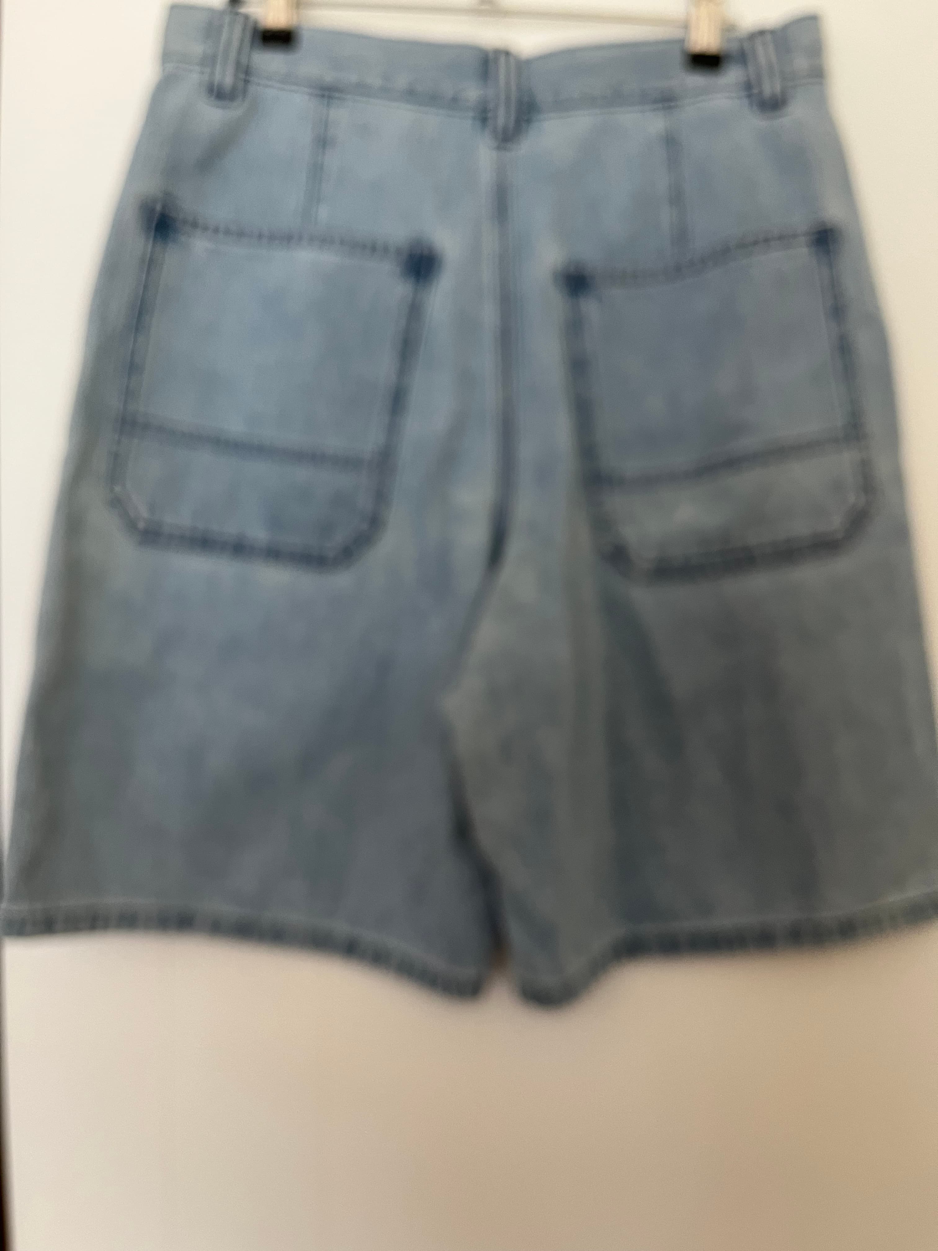 Uniqlo Light Blue Denim Work Shorts Size S — photo 4 of 5
