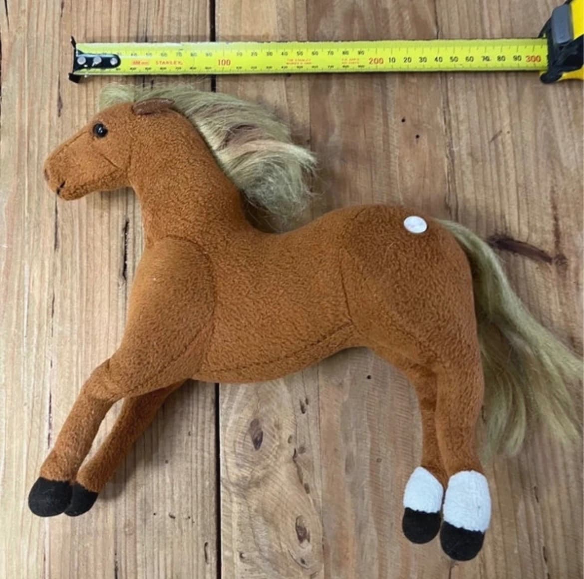 Vintage 2002 The Saddle Club Brown Horse Plush Toy With White Socks and poseable legs — photo 8 of 9