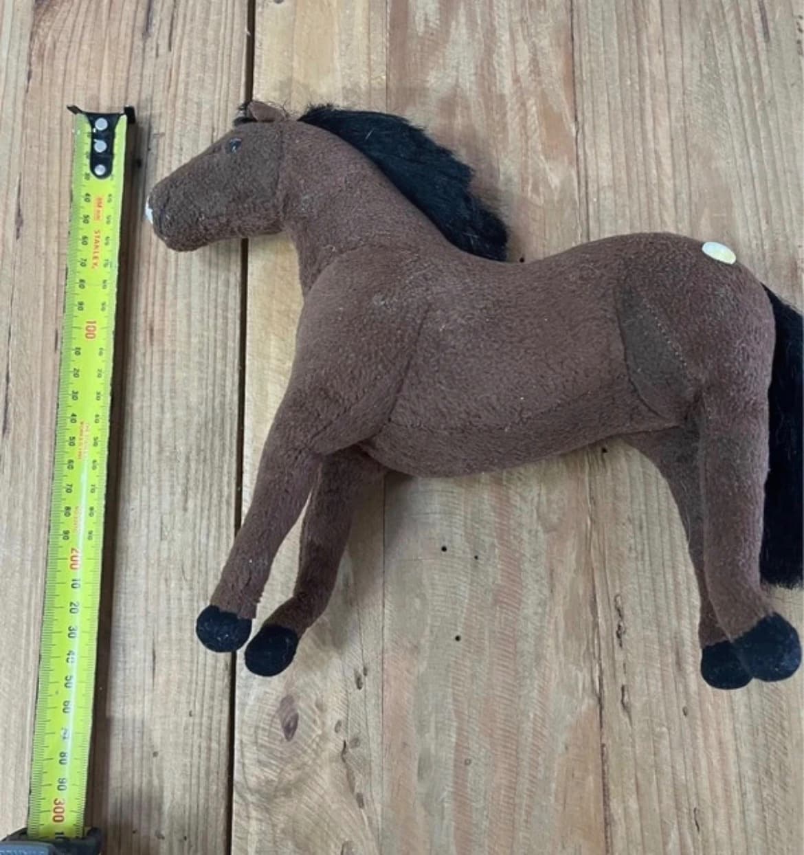 Vintage 2002 The Saddle Club Brown Horse Plush Toy With White Socks and poseable legs — photo 2 of 8