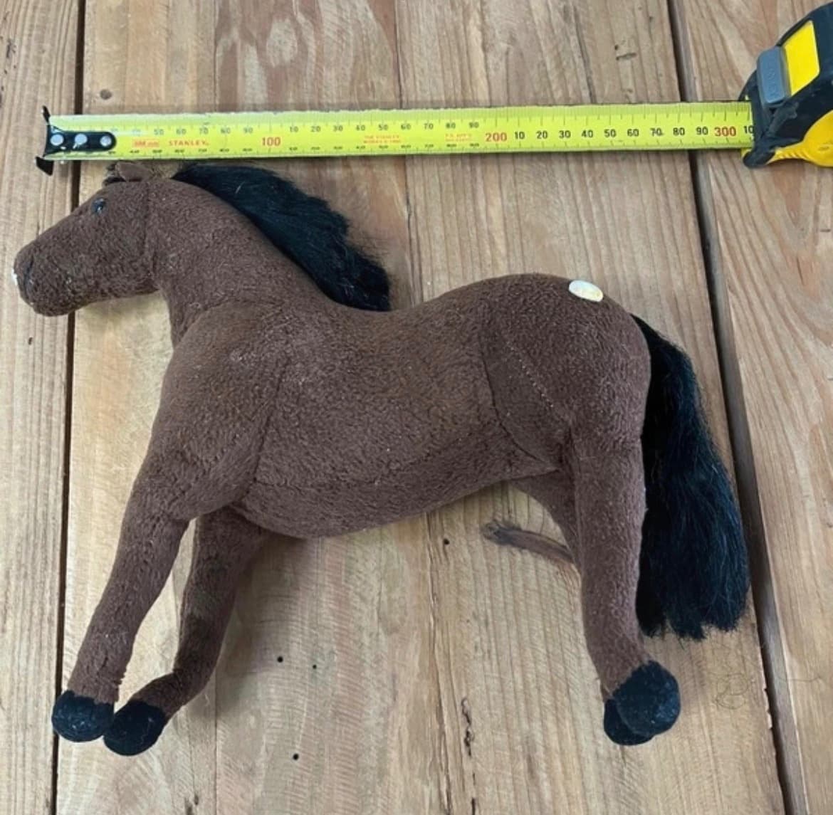 Vintage 2002 The Saddle Club Brown Horse Plush Toy With White Socks and poseable legs — photo 3 of 8