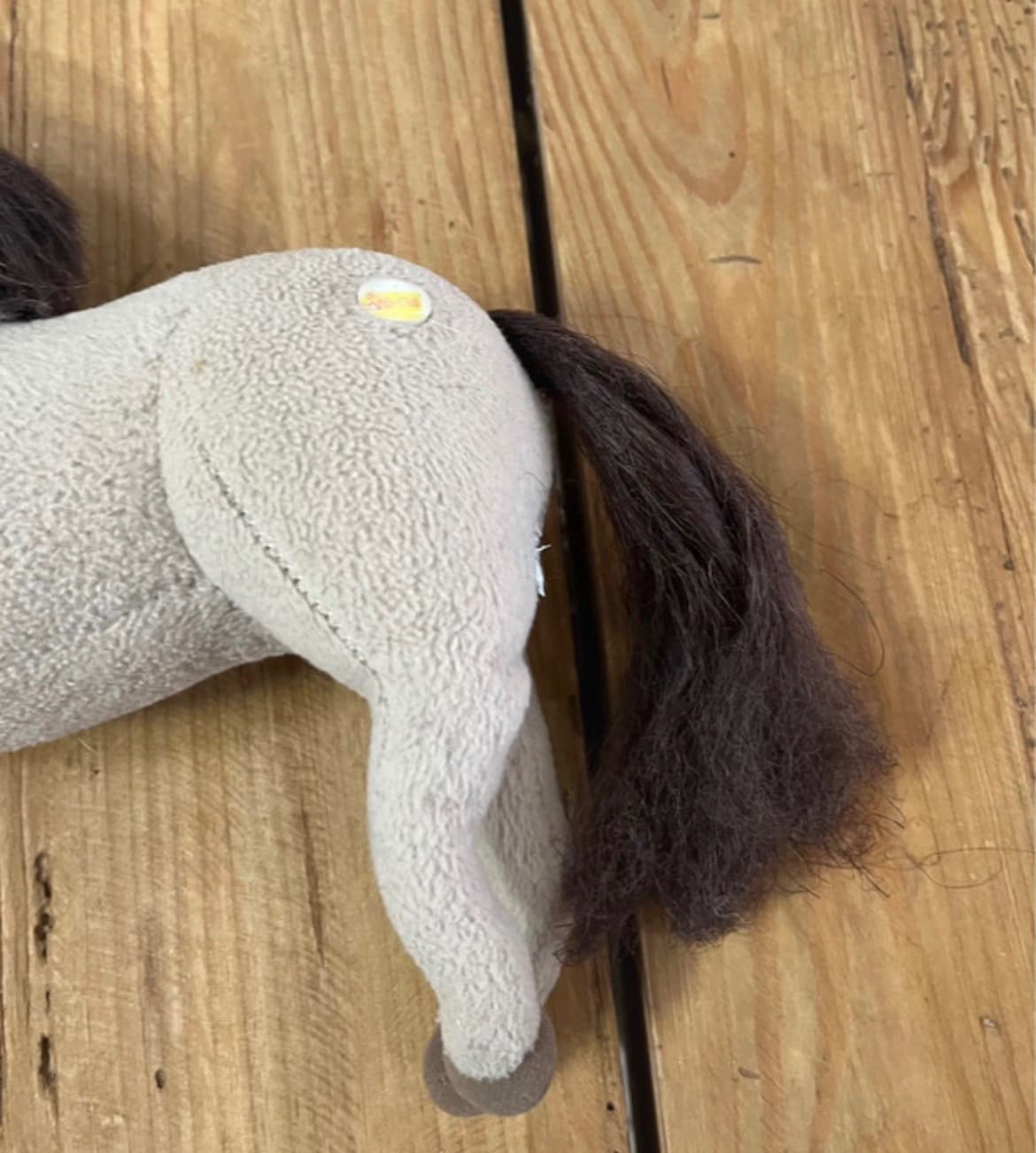 Vintage 2002 The Saddle Club Brown Horse Plush Toy With White Socks and poseable legs — photo 3 of 7