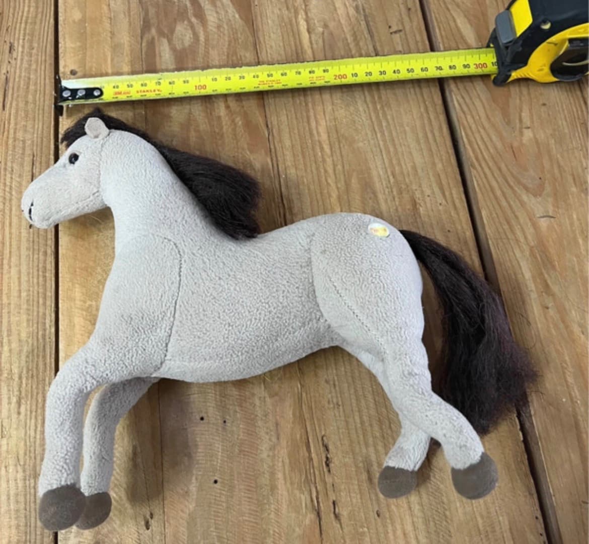 Vintage 2002 The Saddle Club Brown Horse Plush Toy With White Socks and poseable legs — photo 7 of 7