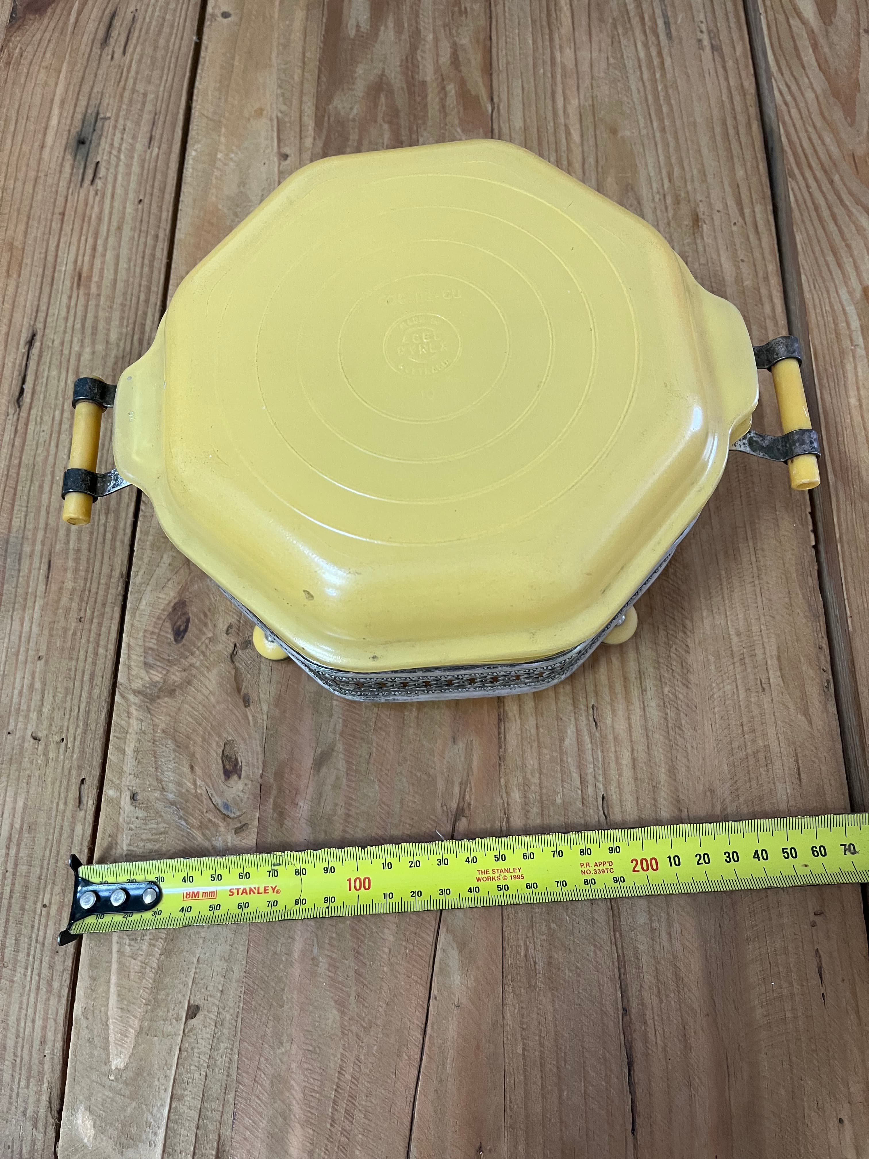 Vintage Agee Pyrex Yellow Octagonal Casserole Dish With Metal Warming Stand — photo 2 of 6