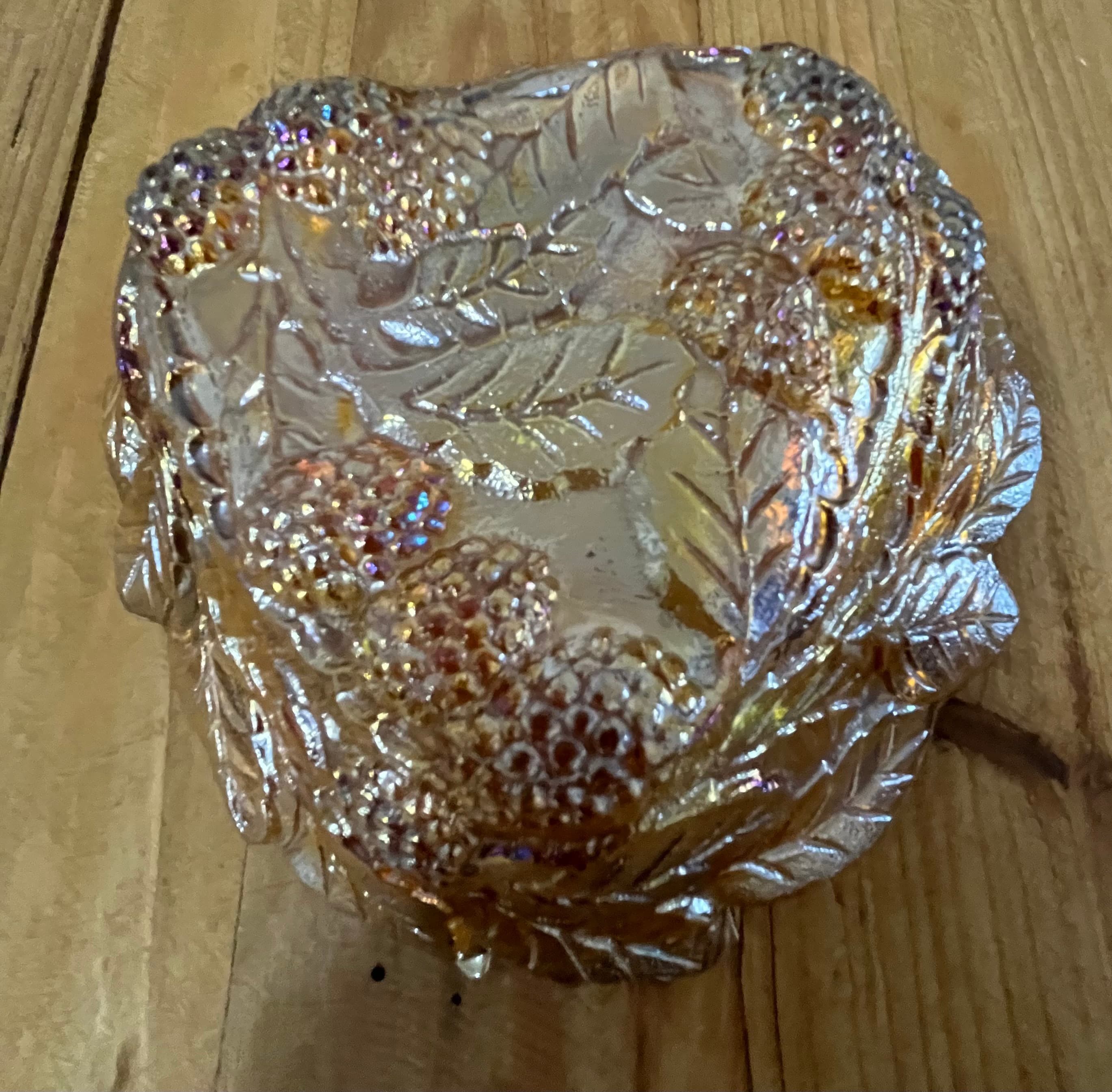 Vintage Amber Carnival Glass Blackberry Bowl Dish 18.5cm — photo 3 of 8