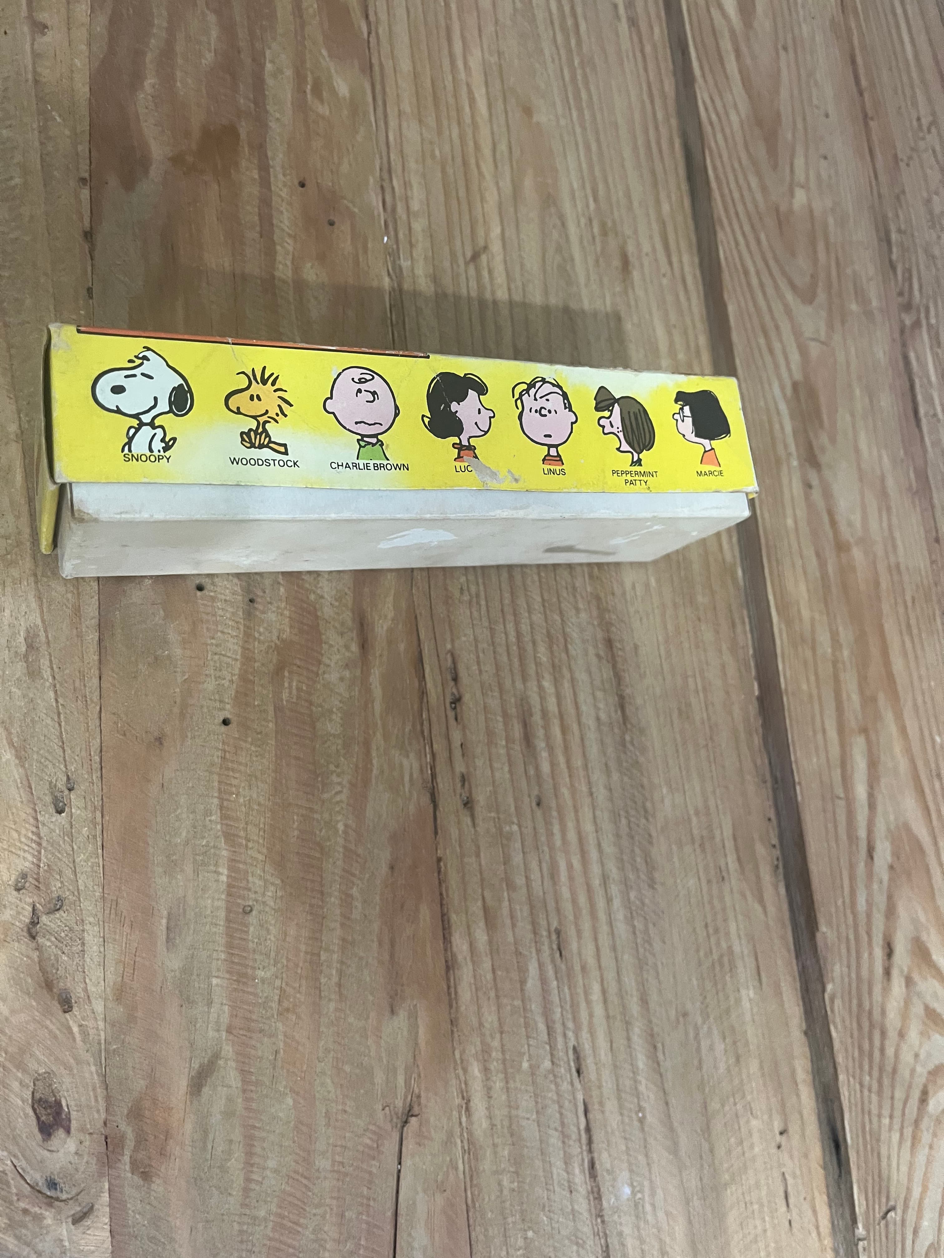 Vintage Estrela Peanuts Snoopy Domino Game Set from 1971 — photo 5 of 7