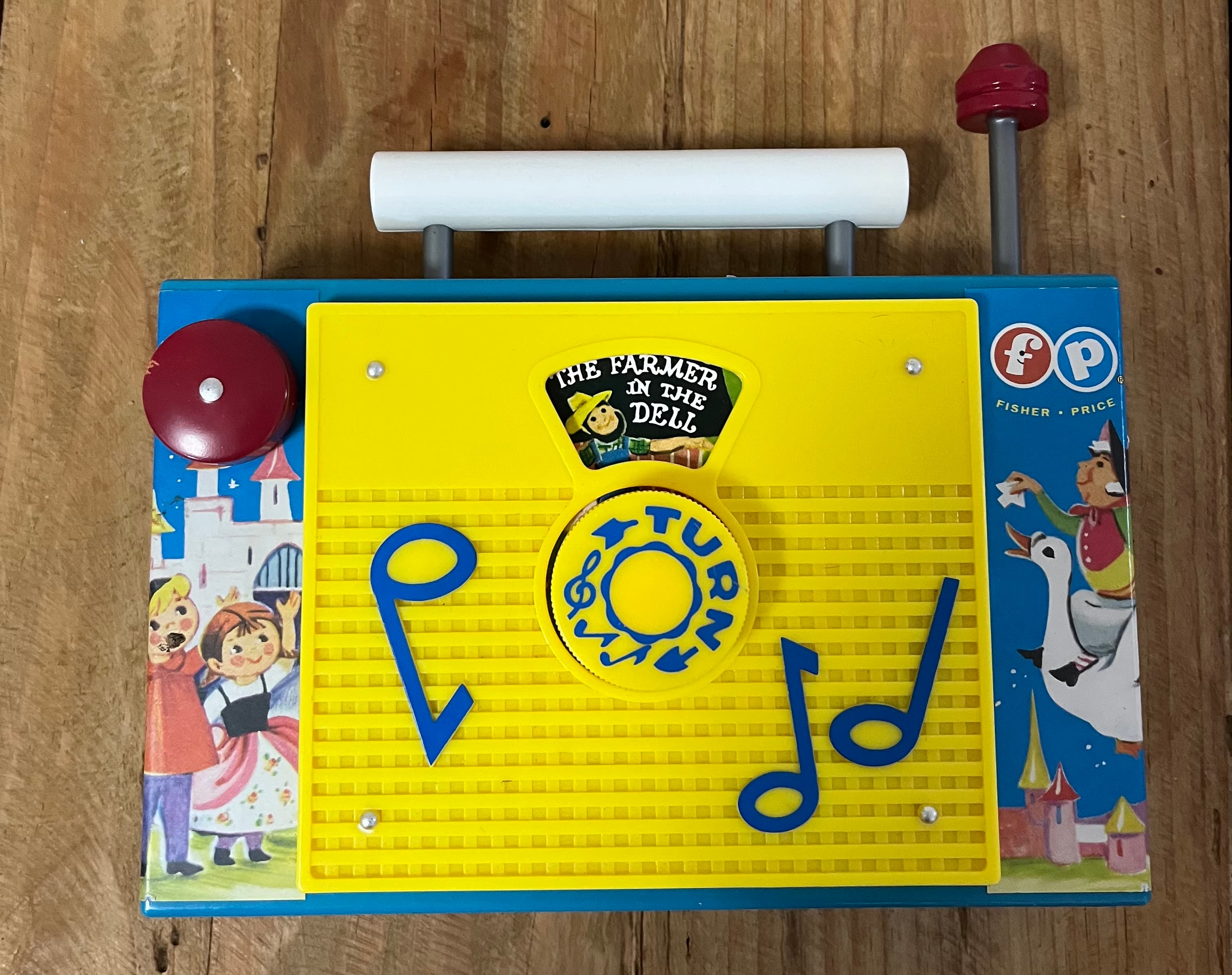 Vintage Fisher-Price TV-Radio Toy The Farmer In The Dell Musical Wind-Up — photo 2 of 3