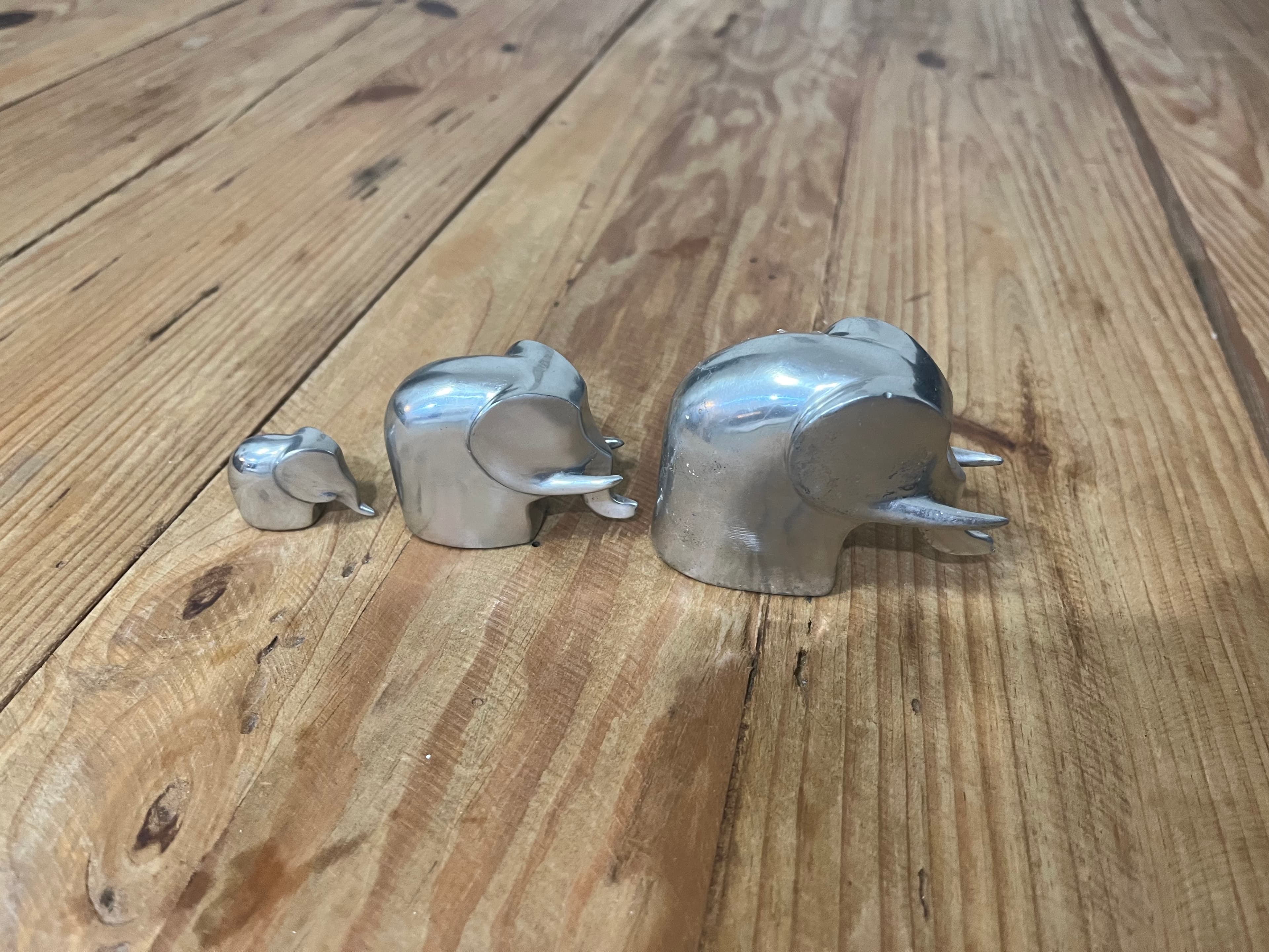 Vintage Mid-Century Modern Aluminum Elephant Figurines Set Of 3 — photo 1 of 8