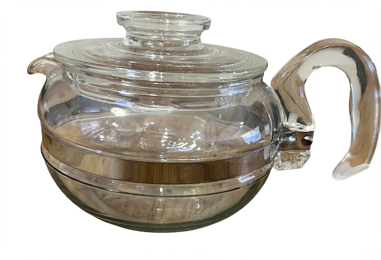 Vintage Pyrex 8336 Flameware Glass Teapot 6 Cup Retro Collectible — photo 1 of 4