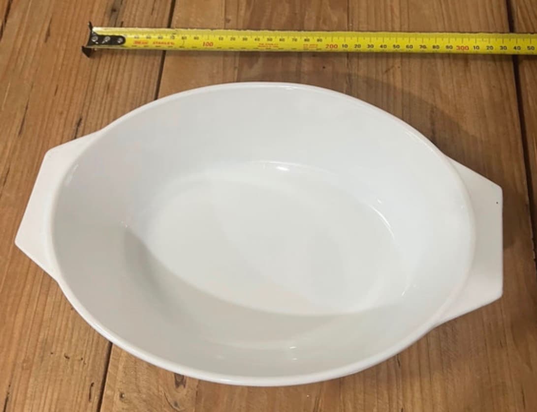 Vintage PYREX Blue Iris Pattern Oval Casserole Dish — photo 5 of 5