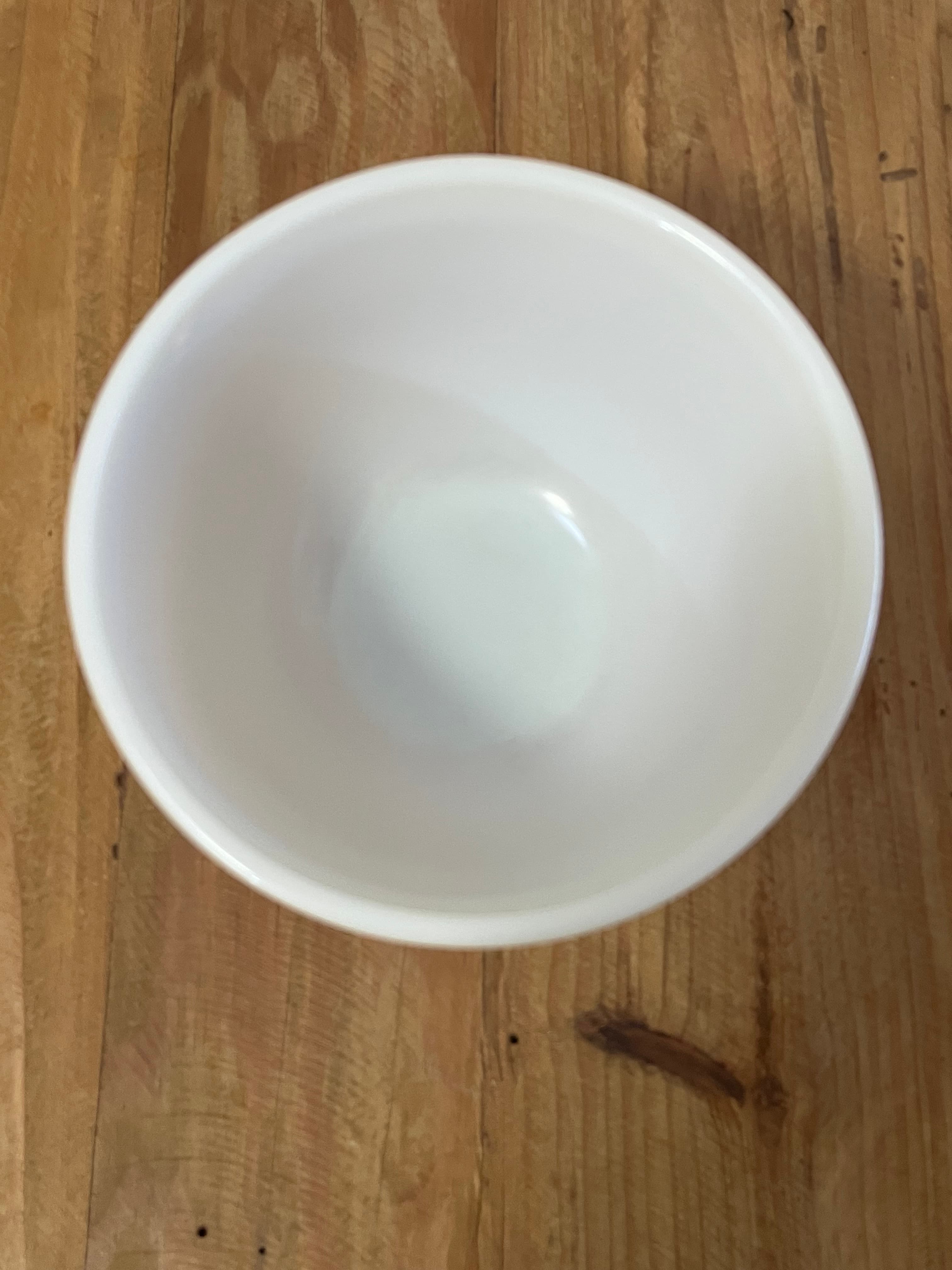 Vintage Pyrex Butterfly Gold Mixing Bowl Yellow White Floral Pattern 401 1.5 Pt 750ml — photo 4 of 9