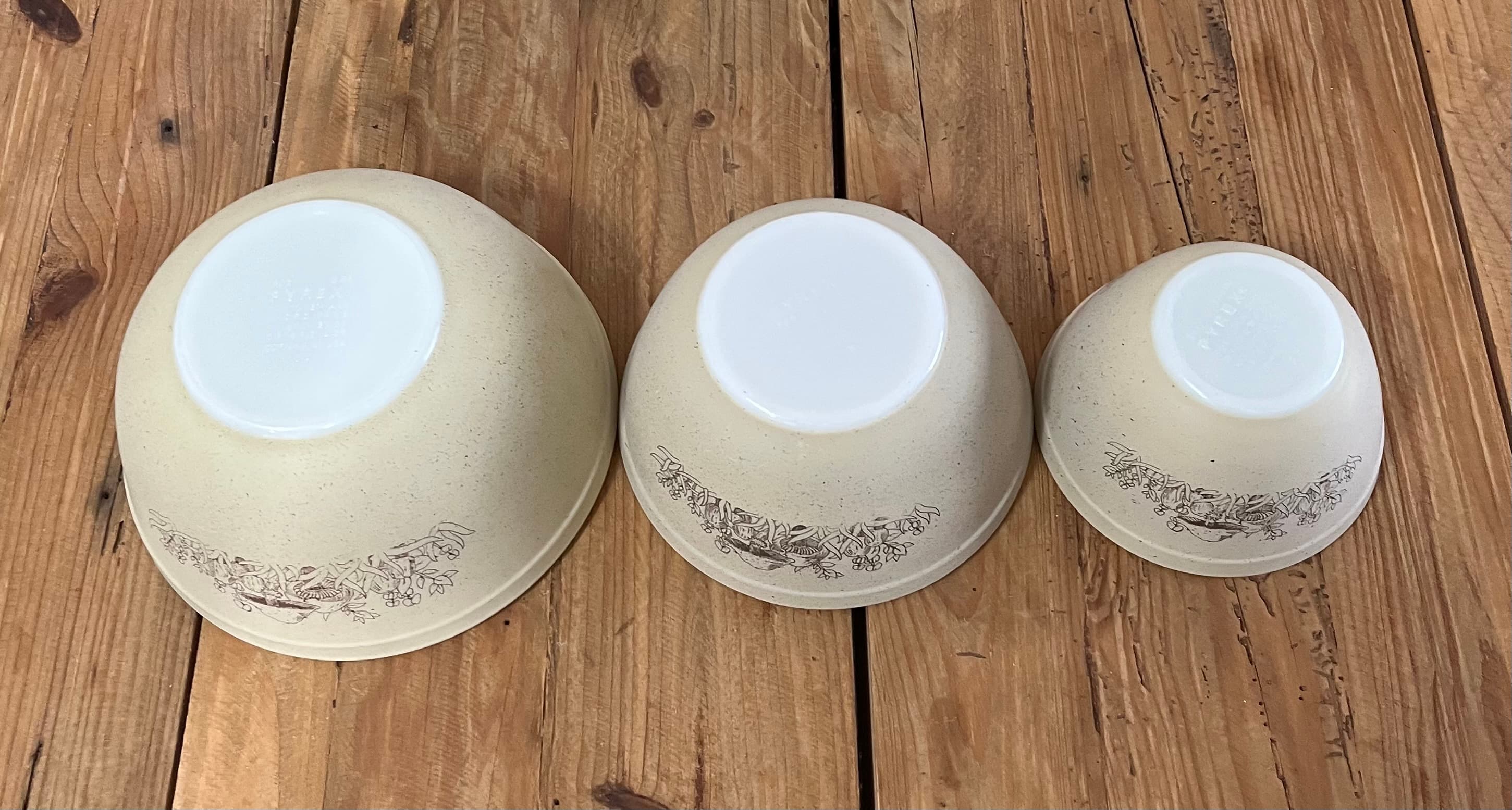 Vintage Pyrex Forest Fancies Mixing Bowl Set Of 3 — photo 2 of 5