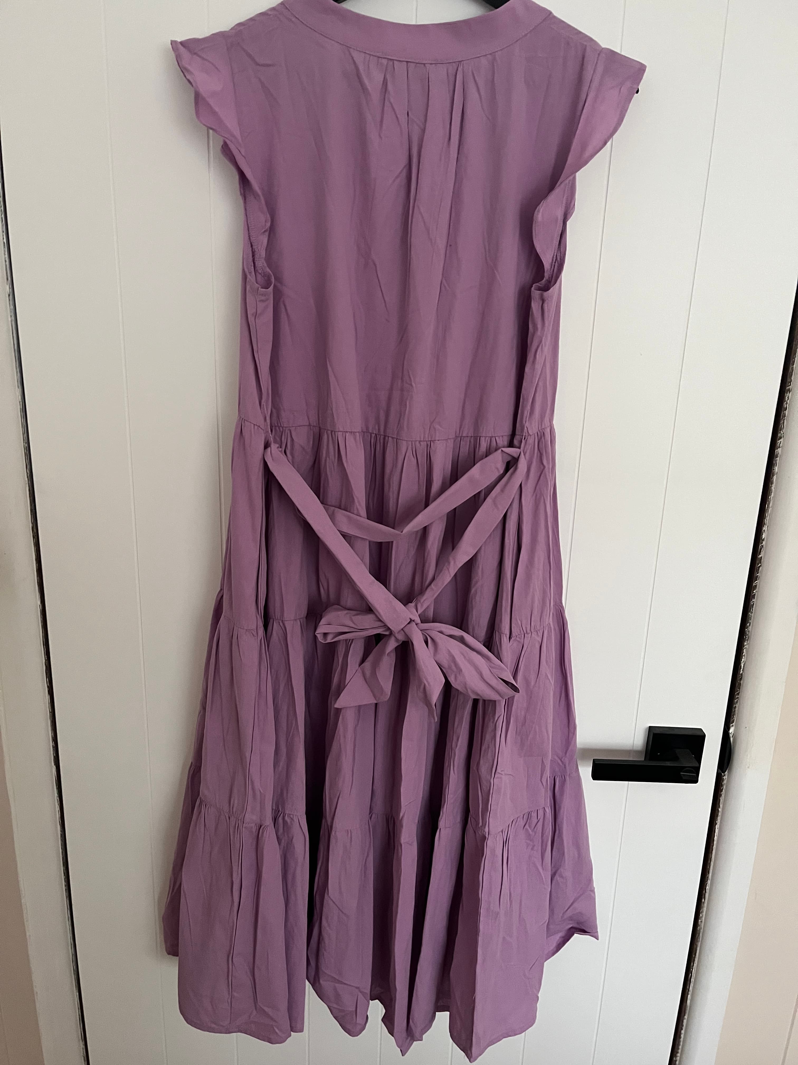 WHITE | CLOSET Periwinkle Tiered Flutter Sleeve Dress Size 12 New With Tags — photo 2 of 5